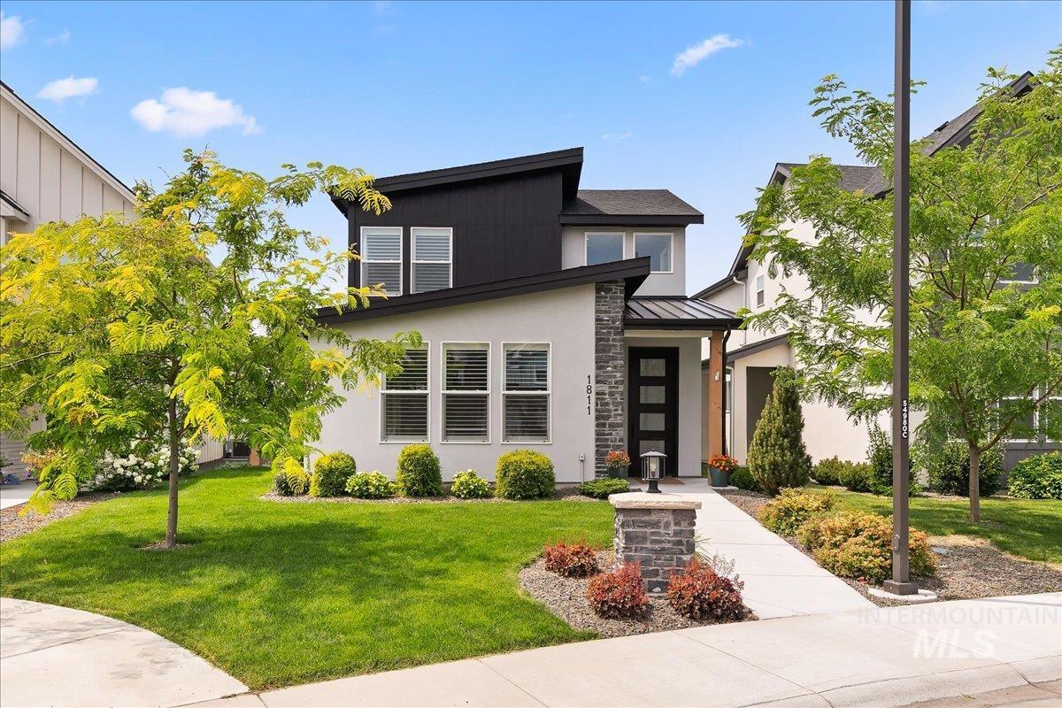 1811 E Knobcone Drive, Meridian, Idaho 83642, 3 Bedrooms, 2.5 Bathrooms, Residential For Sale, Price $514,900,MLS 99003054