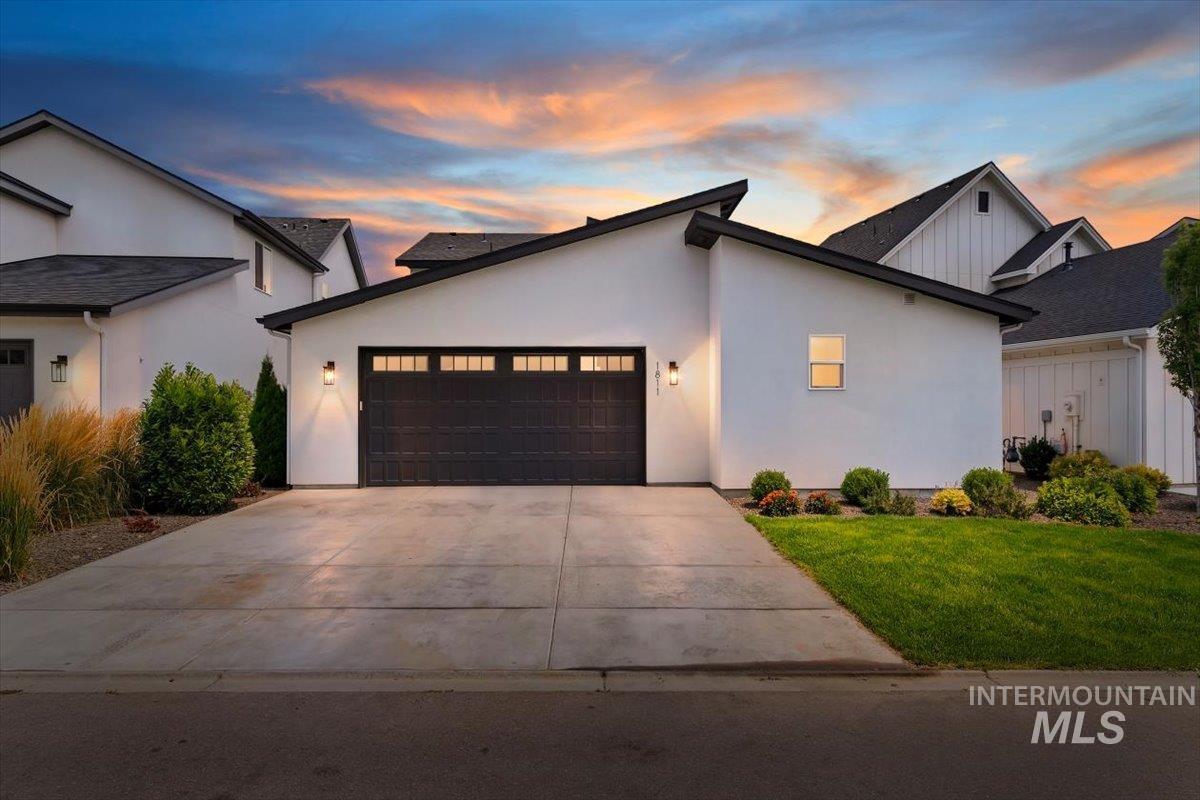 1811 E Knobcone Drive, Meridian, Idaho 83642, 3 Bedrooms, 2.5 Bathrooms, Residential For Sale, Price $514,900,MLS 99003054