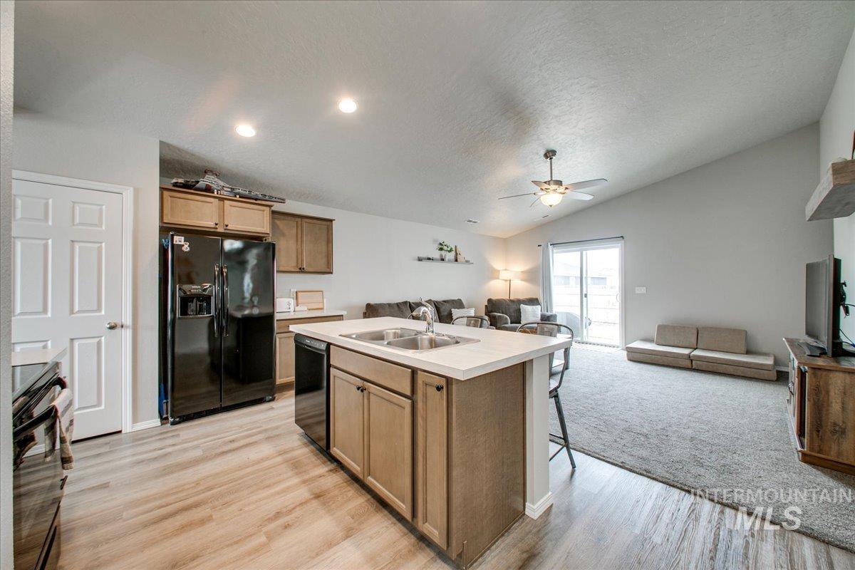 11800 Richmond St, Caldwell, Idaho 83605, 3 Bedrooms, 2 Bathrooms, Residential For Sale, Price $379,000,MLS 99003055