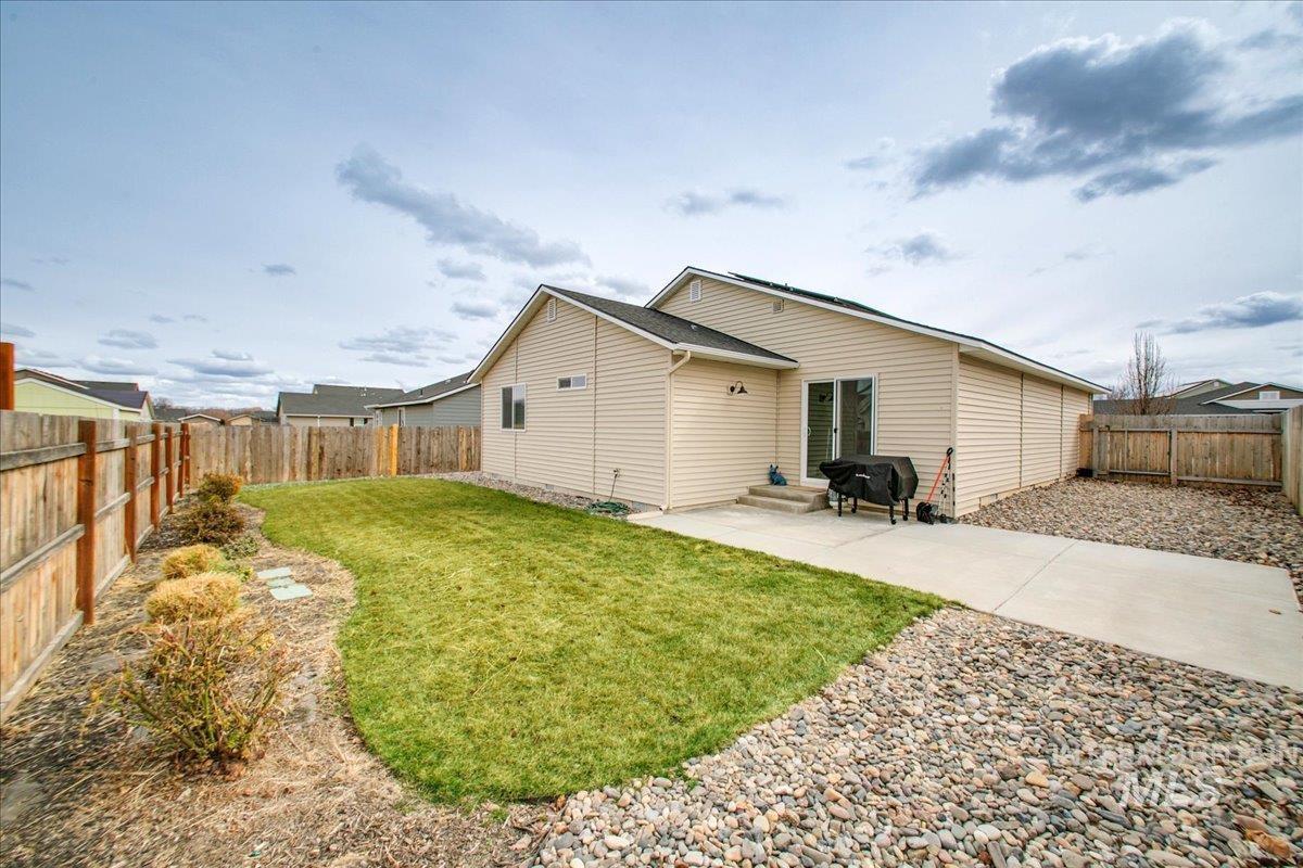 11800 Richmond St, Caldwell, Idaho 83605, 3 Bedrooms, 2 Bathrooms, Residential For Sale, Price $379,000,MLS 99003055