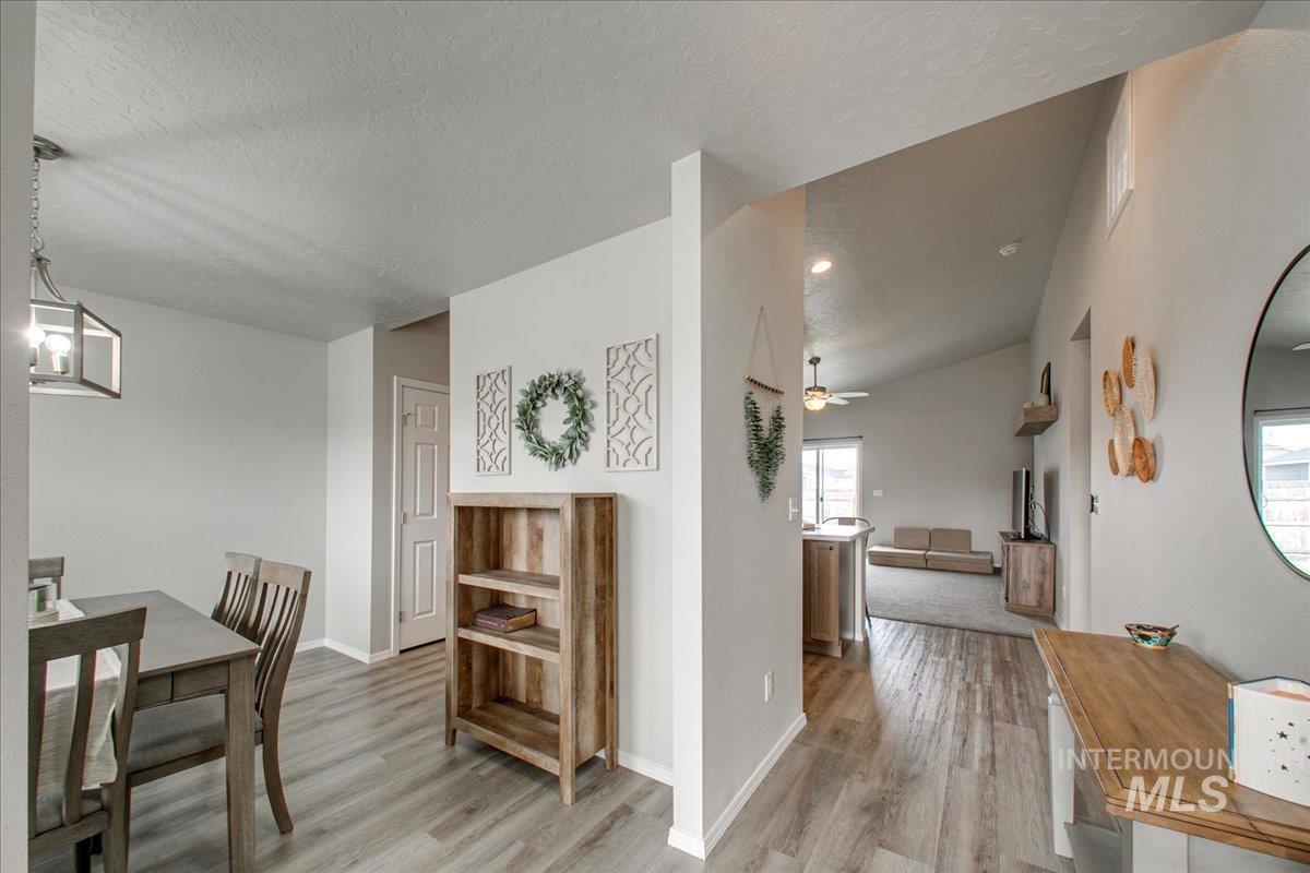 11800 Richmond St, Caldwell, Idaho 83605, 3 Bedrooms, 2 Bathrooms, Residential For Sale, Price $379,000,MLS 99003055