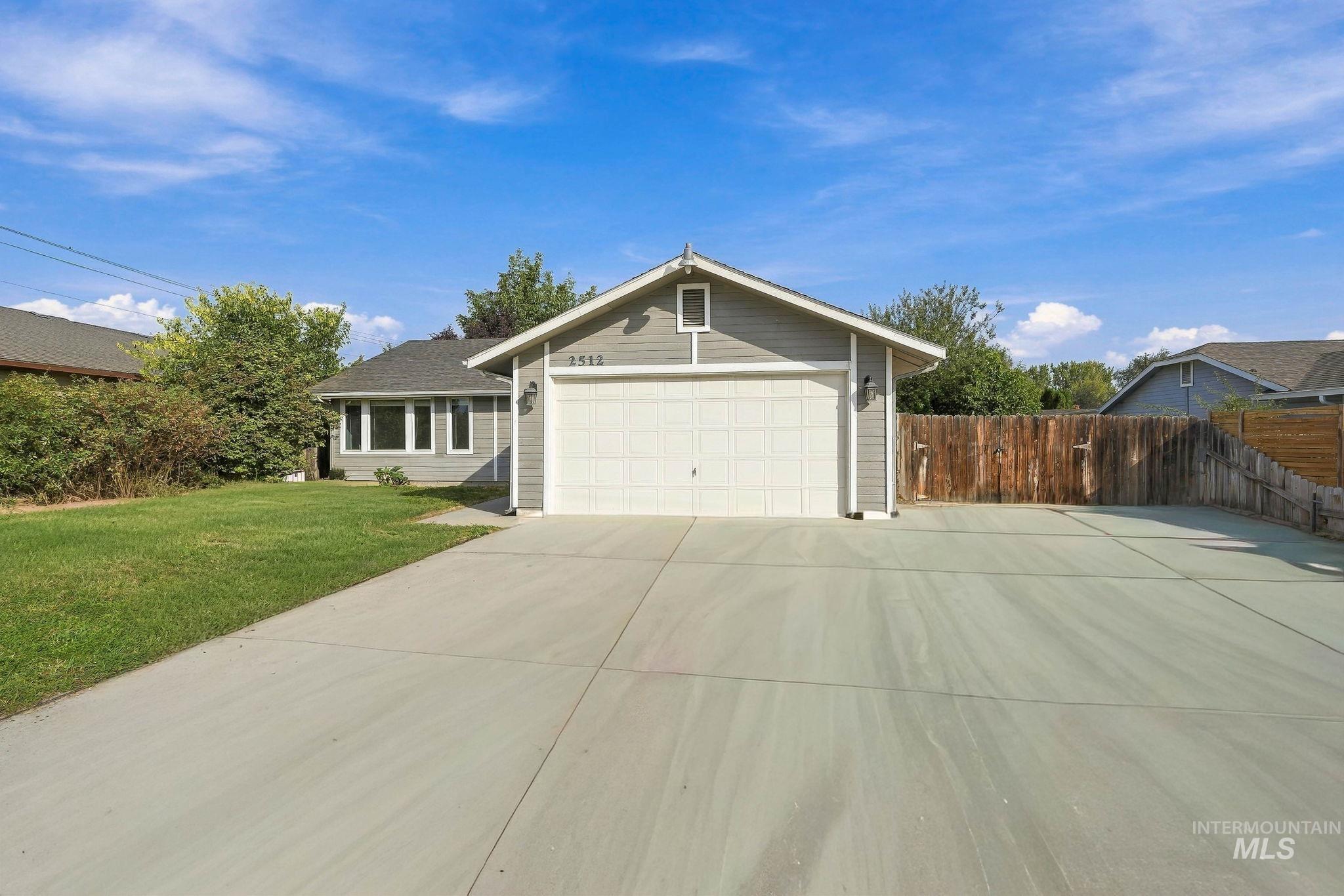 2512 W Flamingo Ave, Nampa, Idaho 83651, 3 Bedrooms, 2 Bathrooms, Residential For Sale, Price $384,900,MLS 99003057