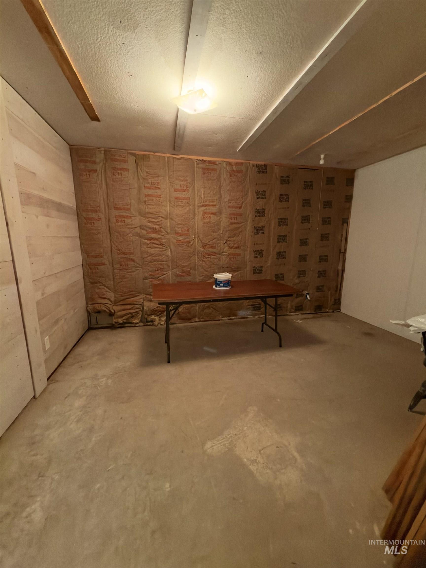687 Big Cedar Road, Kooskia, Idaho 83539, 2 Bedrooms, 3 Bathrooms, Residential For Sale, Price $498,500,MLS 99003058