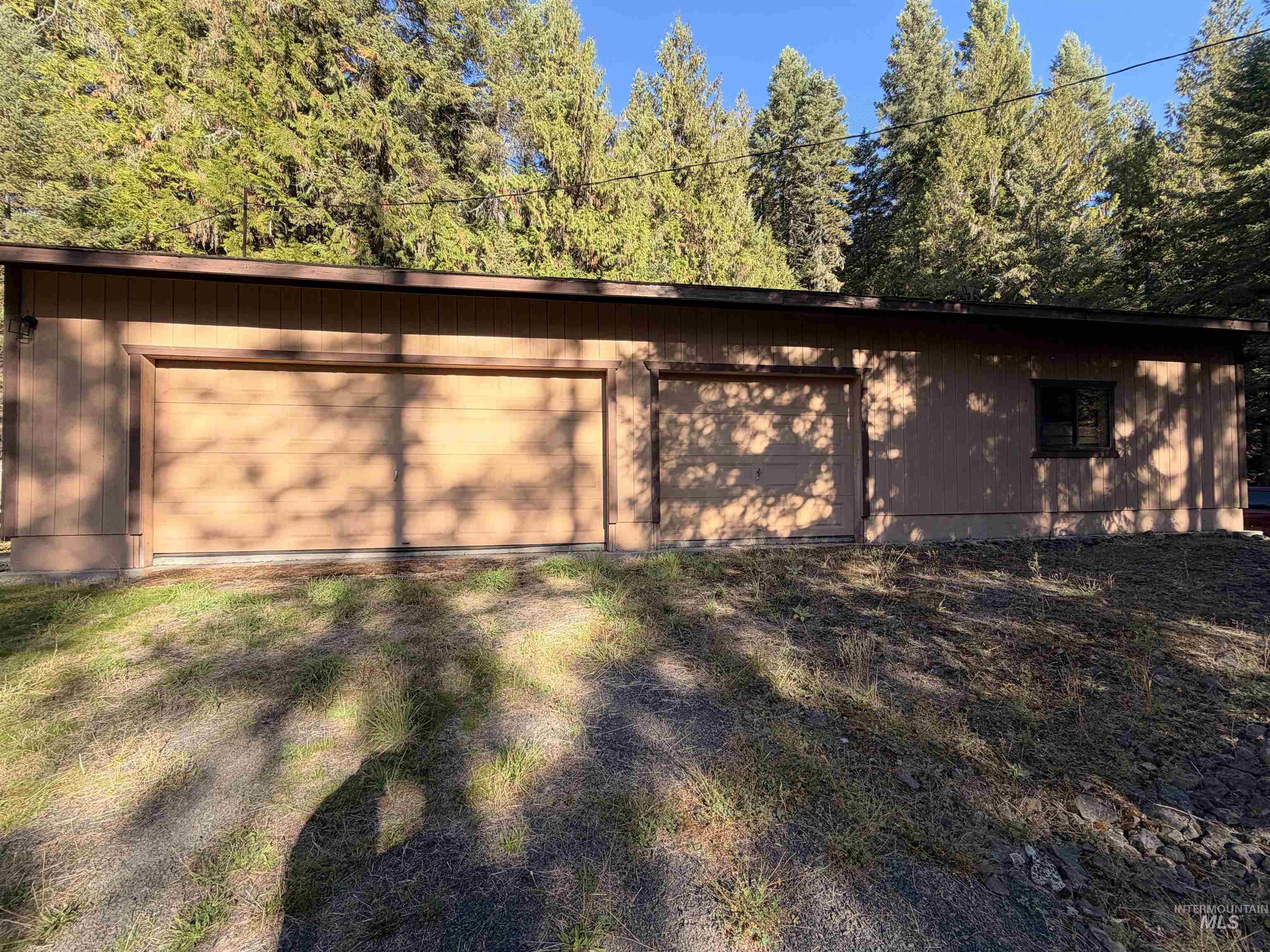 687 Big Cedar Road, Kooskia, Idaho 83539, 2 Bedrooms, 3 Bathrooms, Residential For Sale, Price $498,500,MLS 99003058