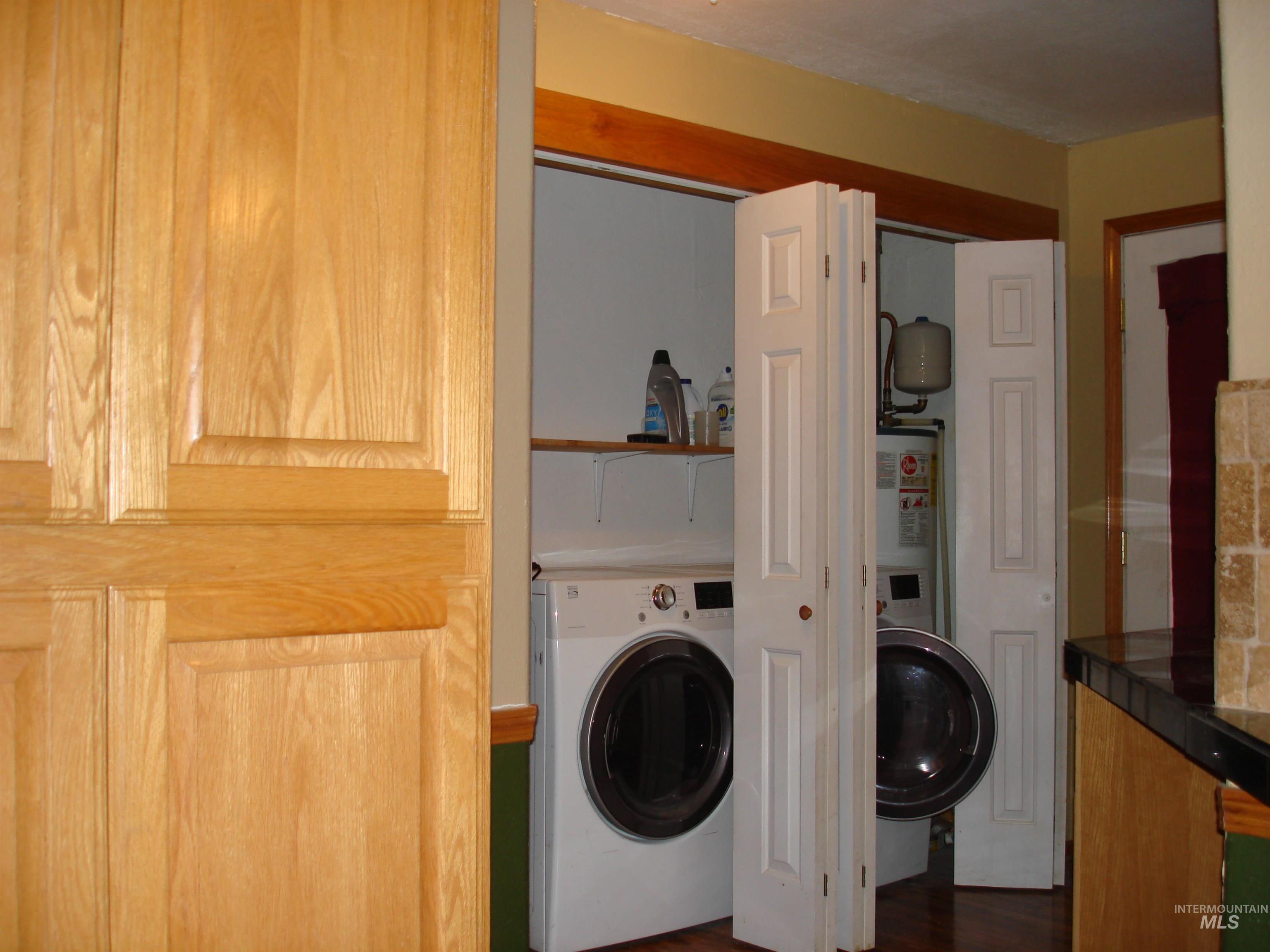 2004 3rd Ave N, Payette, Idaho 83661, 3 Bedrooms, 2 Bathrooms, Residential For Sale, Price $319,000,MLS 99003059