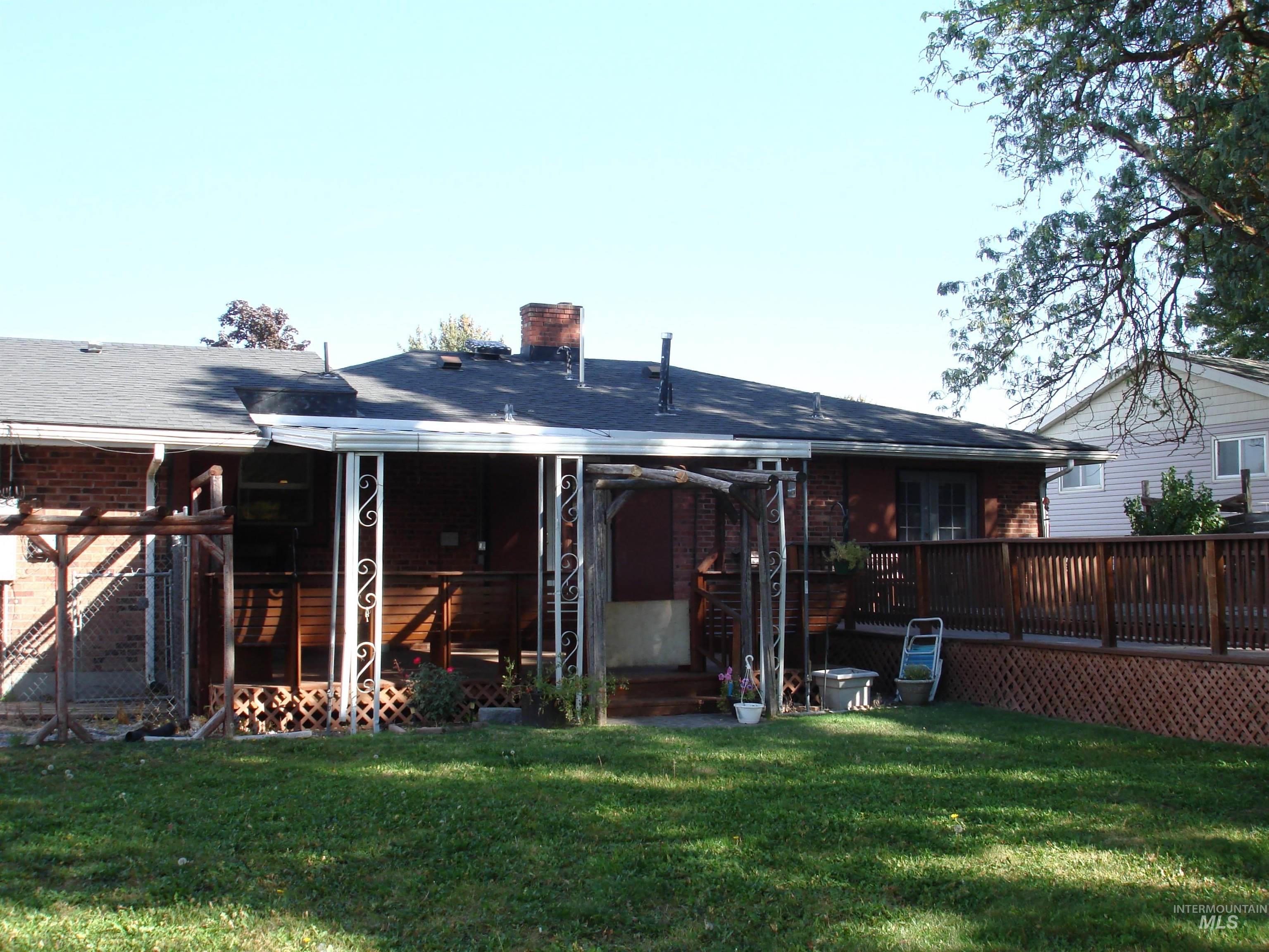 2004 3rd Ave N, Payette, Idaho 83661, 3 Bedrooms, 2 Bathrooms, Residential For Sale, Price $319,000,MLS 99003059