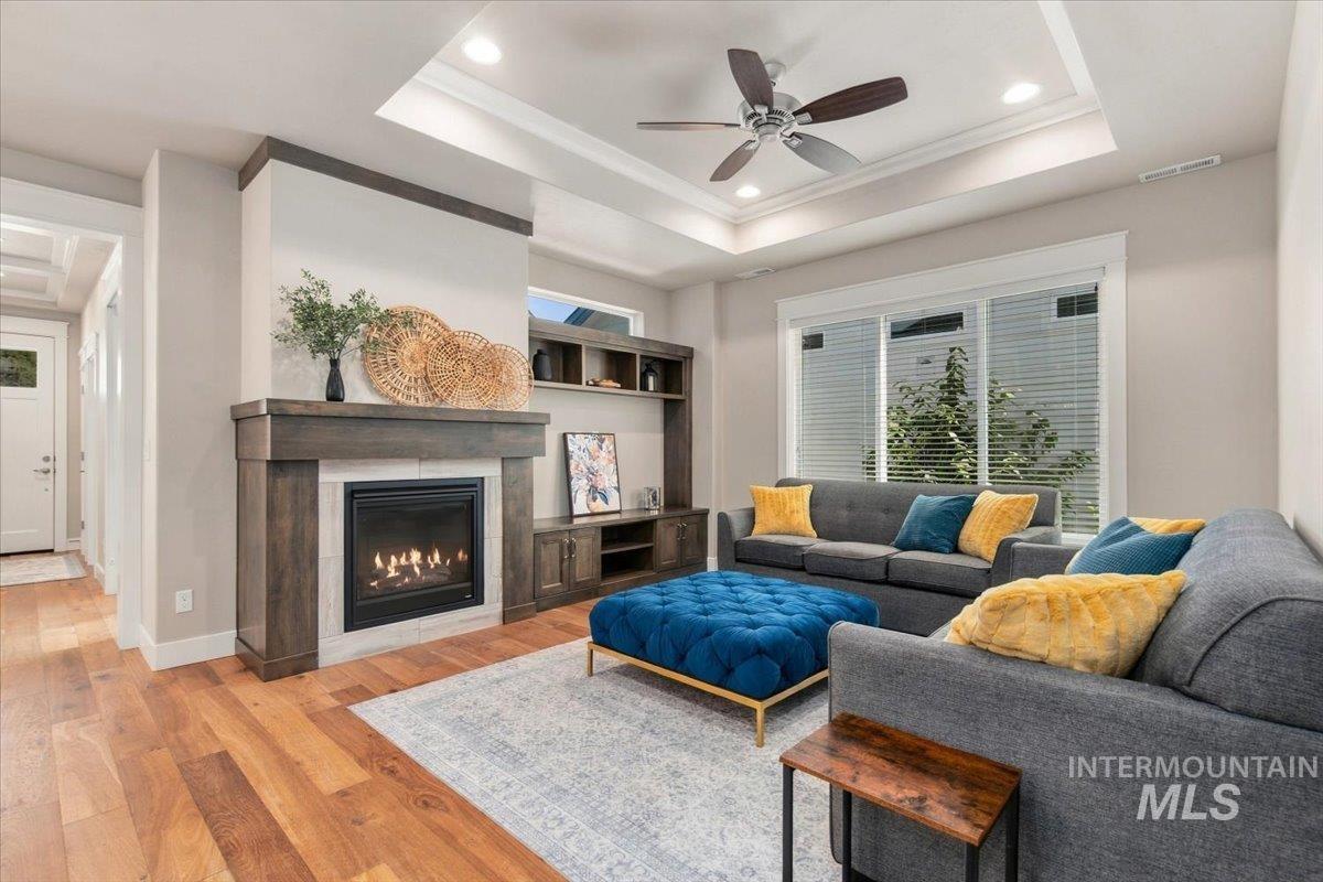 6161 N Vicenza Ln, Meridian, Idaho 83646, 3 Bedrooms, 2 Bathrooms, Residential For Sale, Price $539,900,MLS 99003061