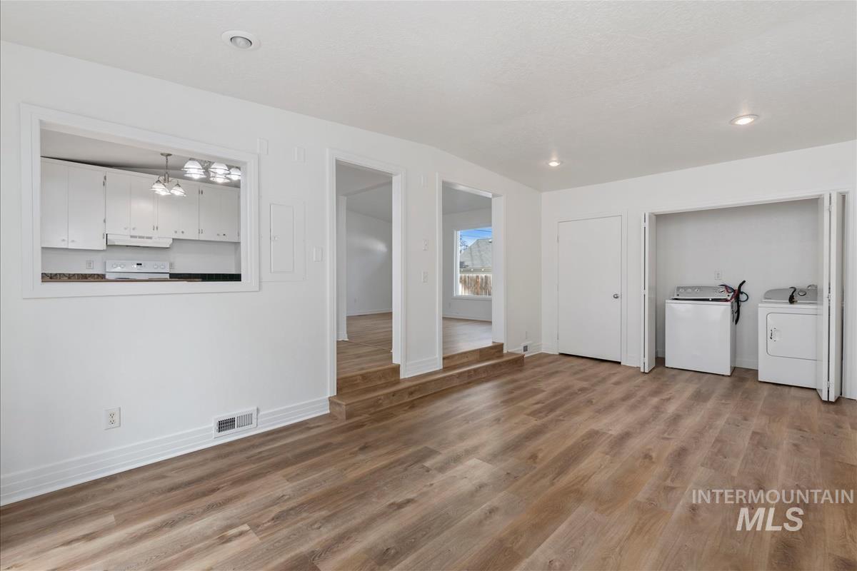 3334 W Good St, Boise, Idaho 83703, 2 Bedrooms, 1 Bathroom, Residential For Sale, Price $479,000,MLS 99003062
