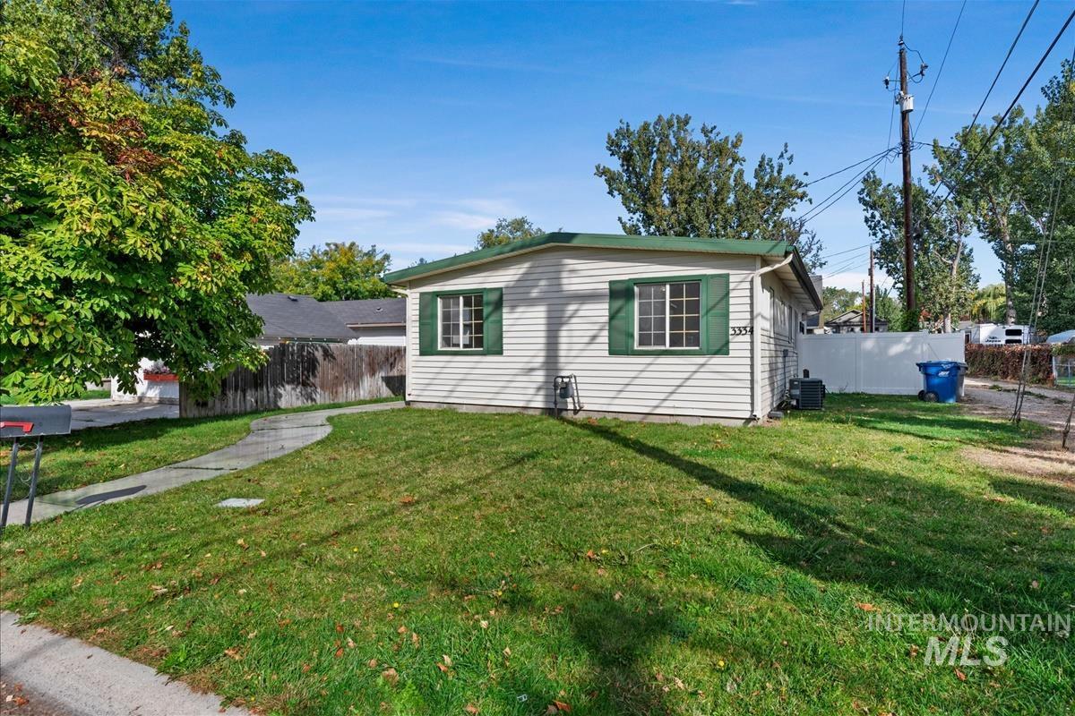 3334 W Good St, Boise, Idaho 83703, 2 Bedrooms, 1 Bathroom, Residential For Sale, Price $479,000,MLS 99003062