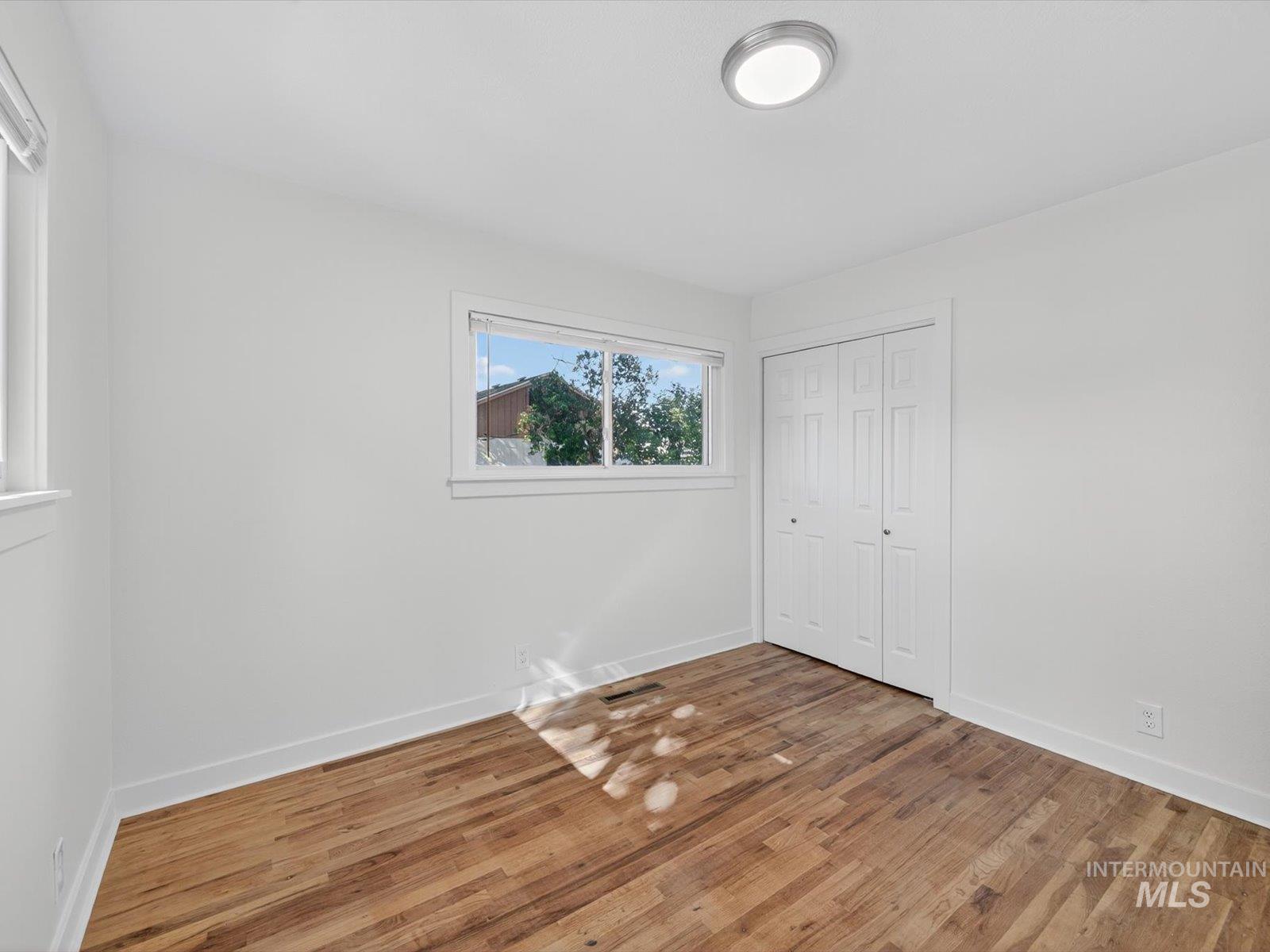 6415 W Saxton Ave., Boise, Idaho 83714, 5 Bedrooms, 3.5 Bathrooms, Residential For Sale, Price $629,900,MLS 99003066