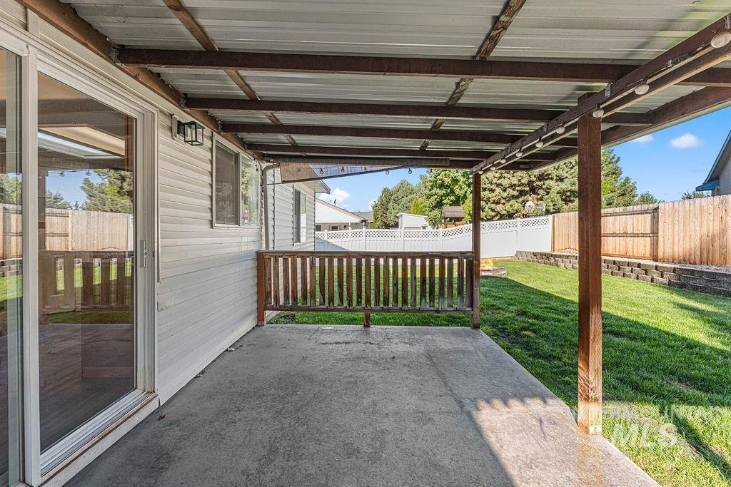 9598 W Wichita St, Boise, Idaho 83709, 4 Bedrooms, 2 Bathrooms, Residential For Sale, Price $440,000,MLS 99003068