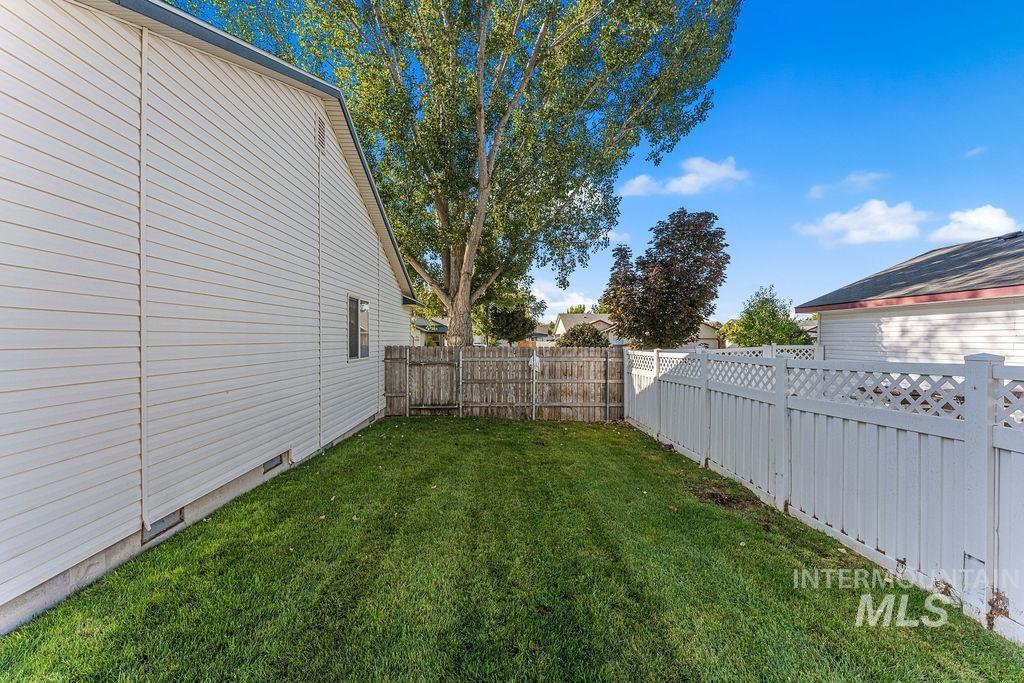 9598 W Wichita St, Boise, Idaho 83709, 4 Bedrooms, 2 Bathrooms, Residential For Sale, Price $440,000,MLS 99003068