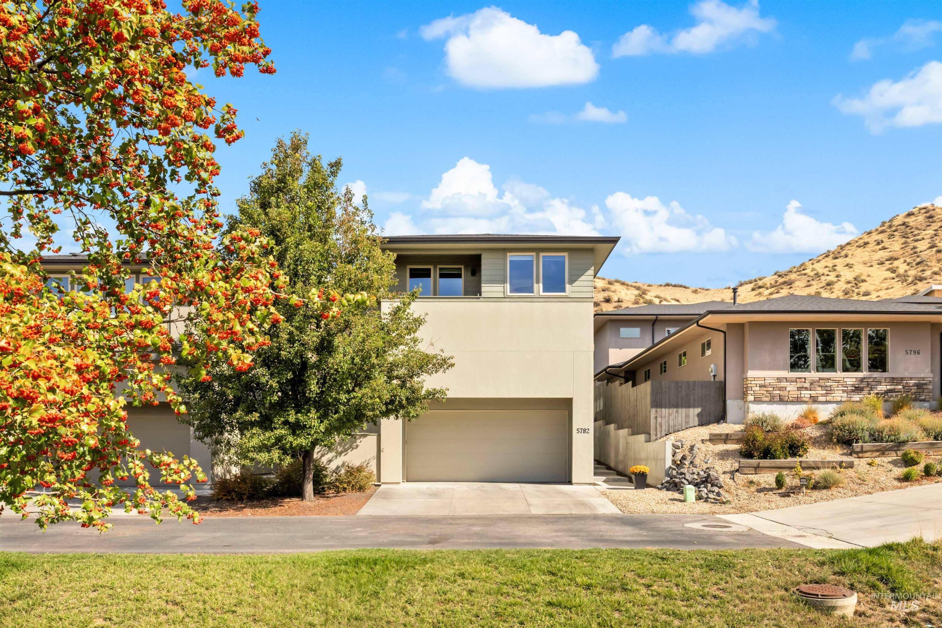 5782 E Millet Drive, Boise, Idaho 83716, 3 Bedrooms, 2.5 Bathrooms, Residential For Sale, Price $799,000,MLS 99003074