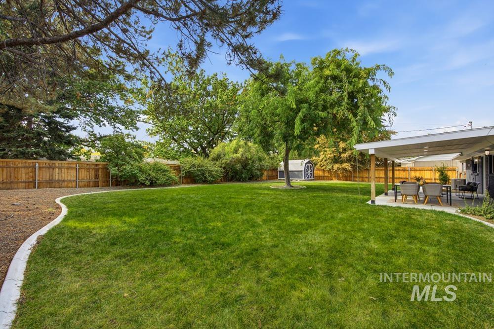 4015 W Hillcrest Dr, Boise, Idaho 83705, 3 Bedrooms, 2 Bathrooms, Residential For Sale, Price $649,900,MLS 99003075