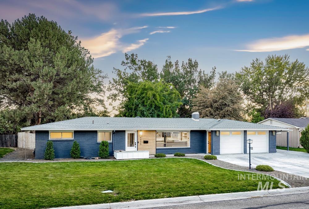 4015 W Hillcrest Dr, Boise, Idaho 83705, 3 Bedrooms, 2 Bathrooms, Residential For Sale, Price $649,900,MLS 99003075