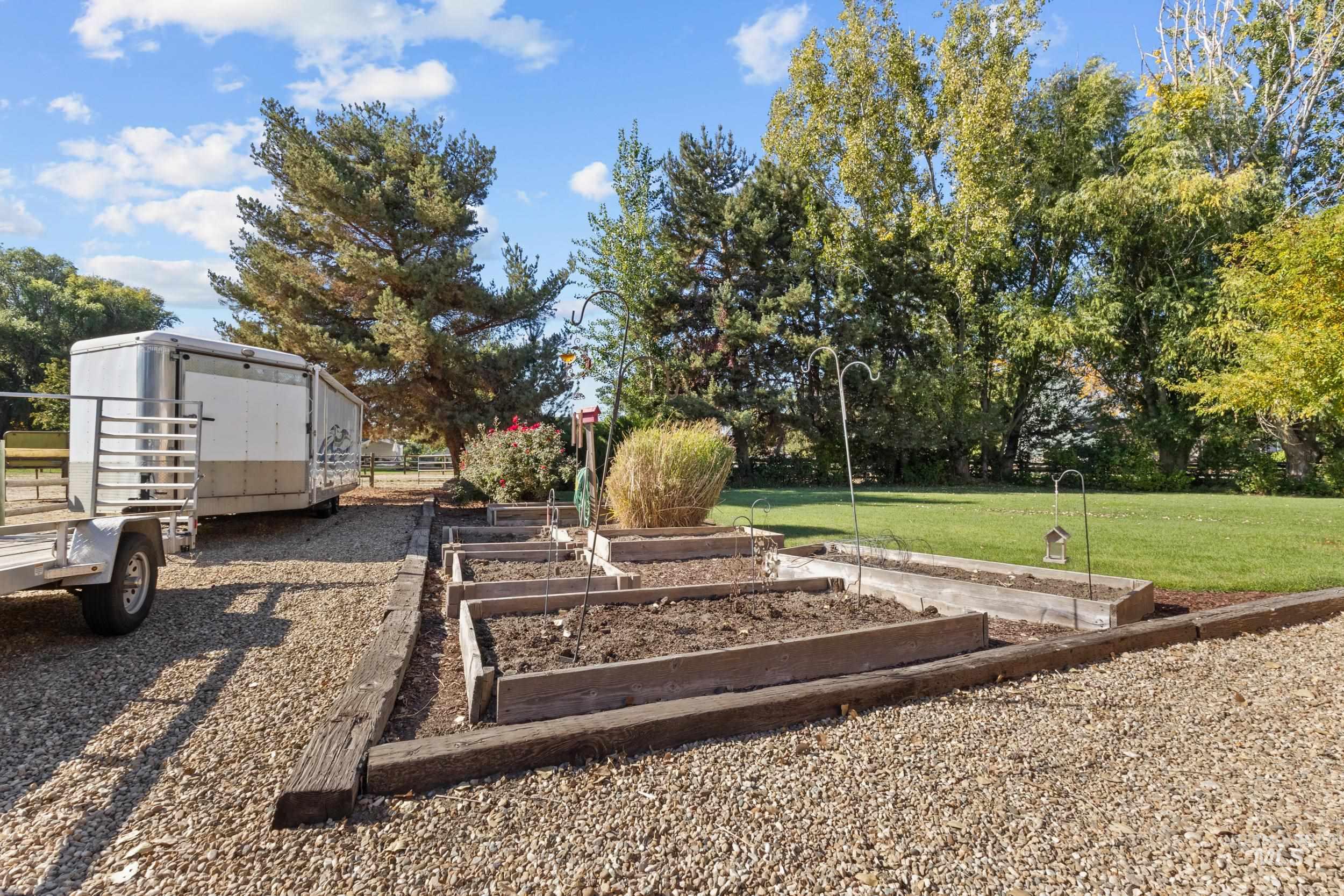 2201 N Canter Place, Eagle, Idaho 83616, 5 Bedrooms, 3.5 Bathrooms, Residential For Sale, Price $1,999,500,MLS 99003079