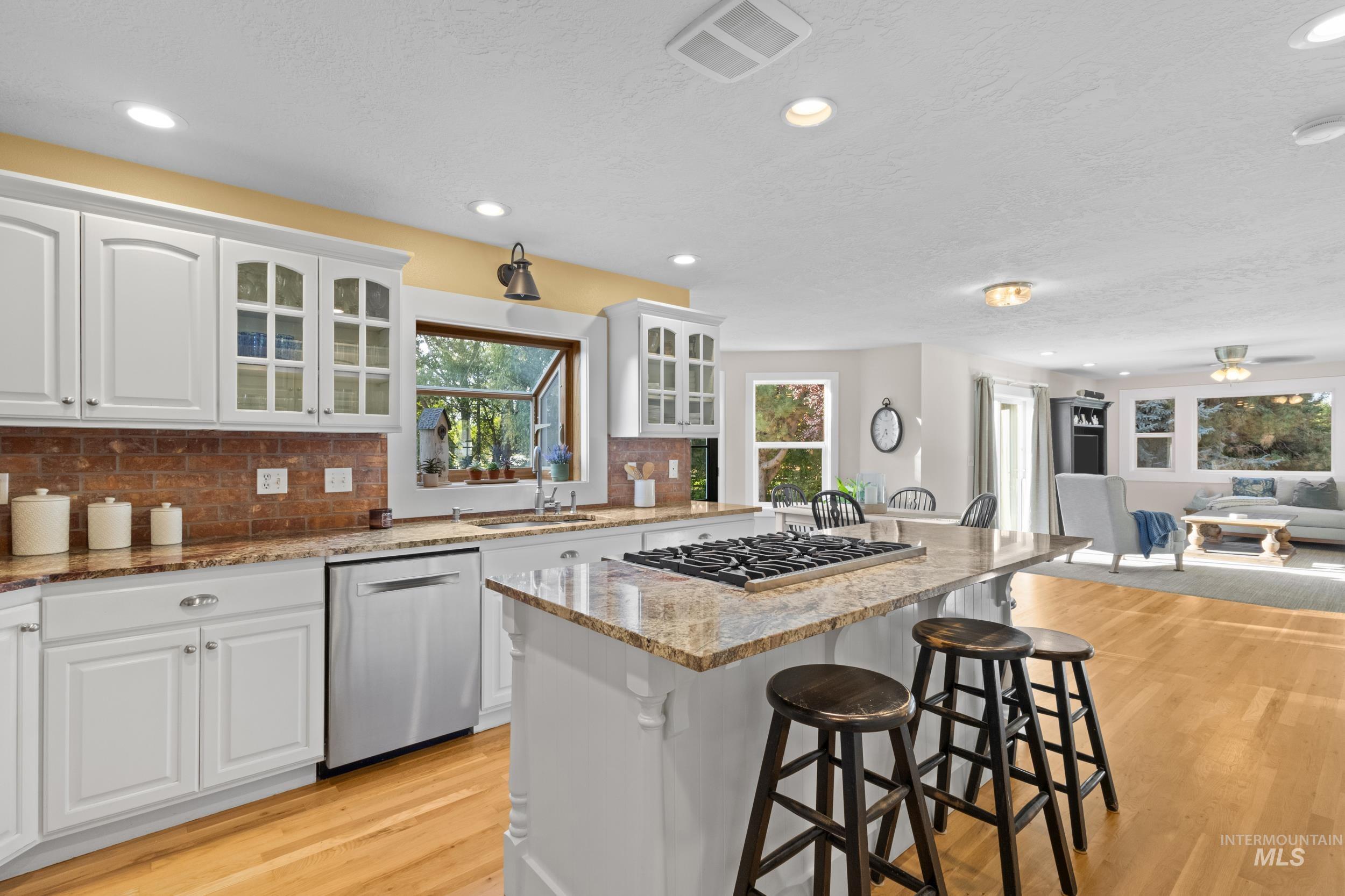 2201 N Canter Place, Eagle, Idaho 83616, 5 Bedrooms, 3.5 Bathrooms, Residential For Sale, Price $1,999,500,MLS 99003079