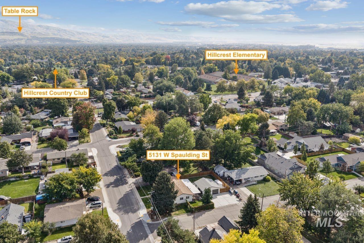 5131 W Spaulding Street, Boise, Idaho 83705, 3 Bedrooms, 1.5 Bathrooms, Residential For Sale, Price $499,900,MLS 99003080