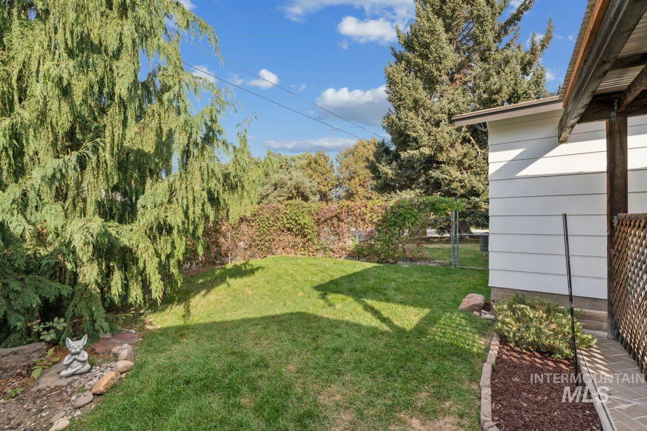 5131 W Spaulding Street, Boise, Idaho 83705, 3 Bedrooms, 1.5 Bathrooms, Residential For Sale, Price $499,900,MLS 99003080