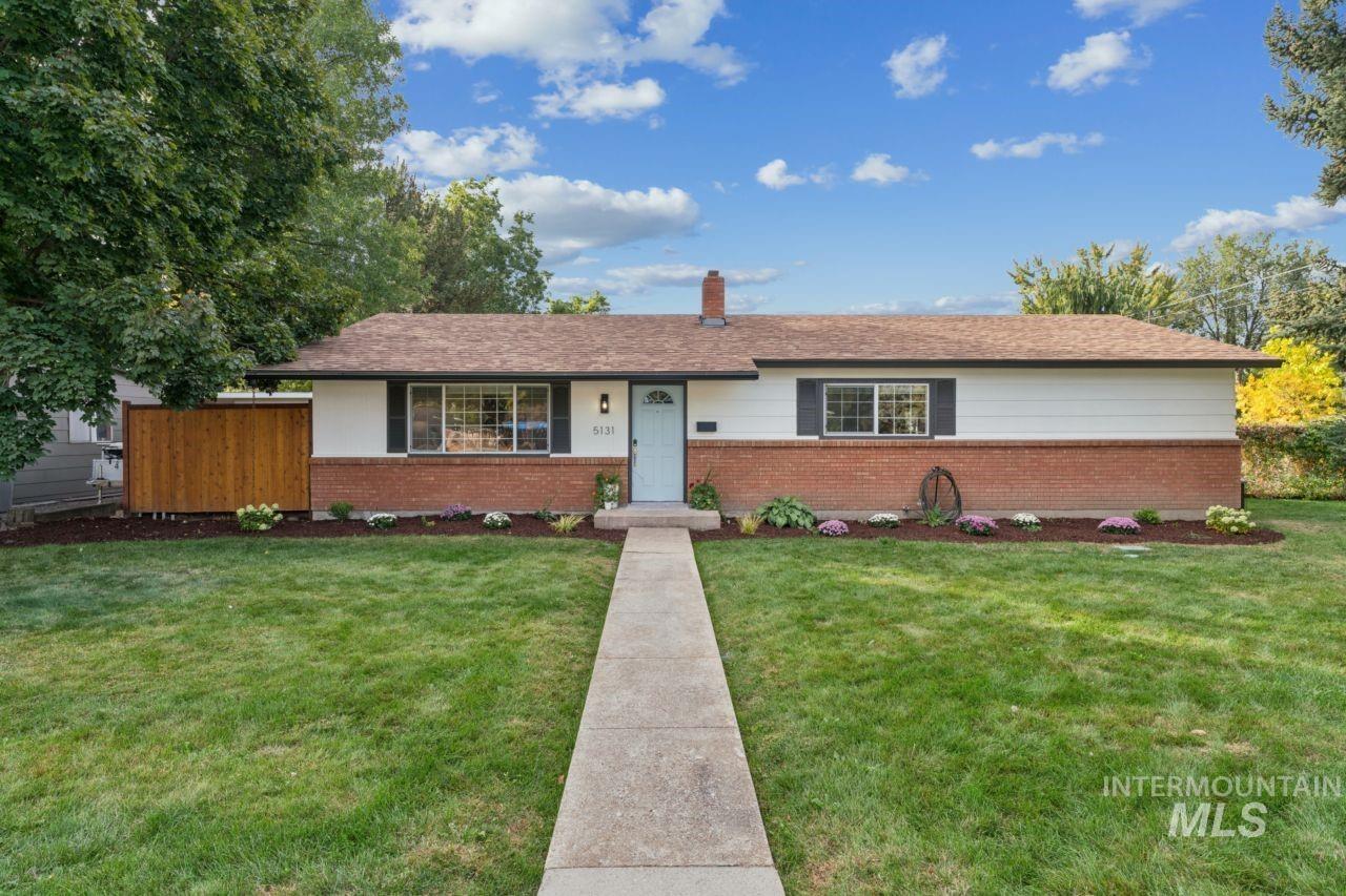 5131 W Spaulding Street, Boise, Idaho 83705, 3 Bedrooms, 1.5 Bathrooms, Residential For Sale, Price $499,900,MLS 99003080