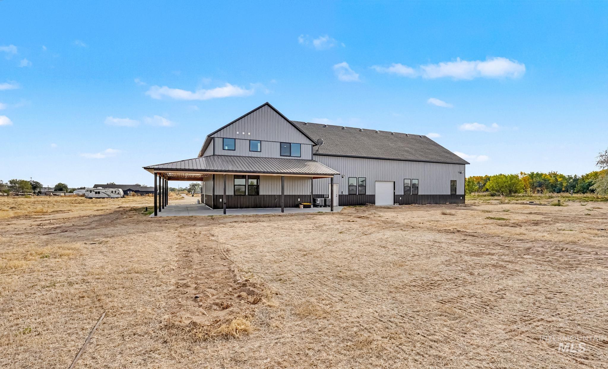 3500 W Grace May Ln, Kuna, Idaho 83634, 3 Bedrooms, 3.5 Bathrooms, Residential For Sale, Price $895,000,MLS 99003081