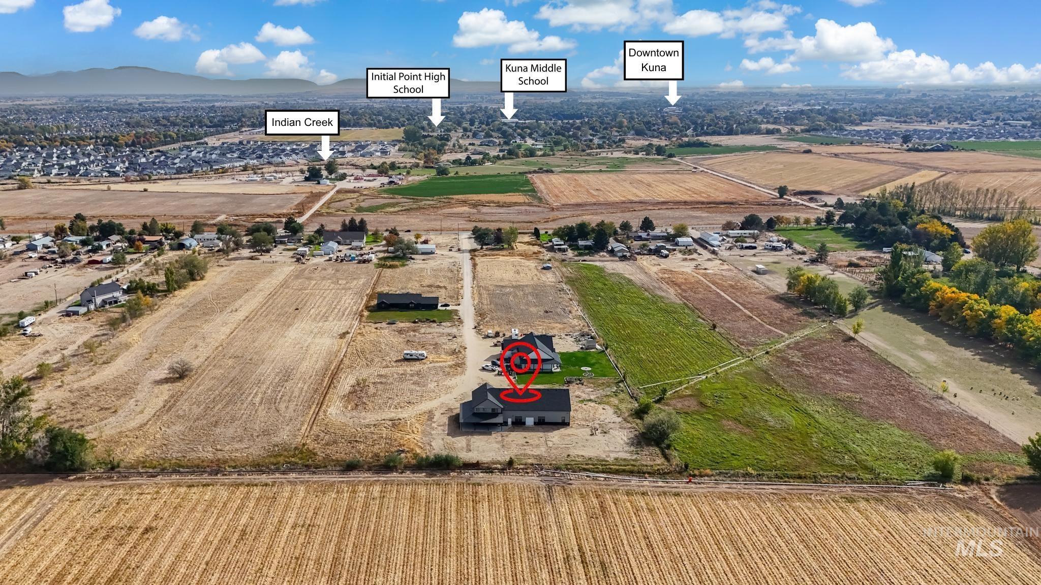 3500 W Grace May Ln, Kuna, Idaho 83634, 3 Bedrooms, 3.5 Bathrooms, Residential For Sale, Price $895,000,MLS 99003081