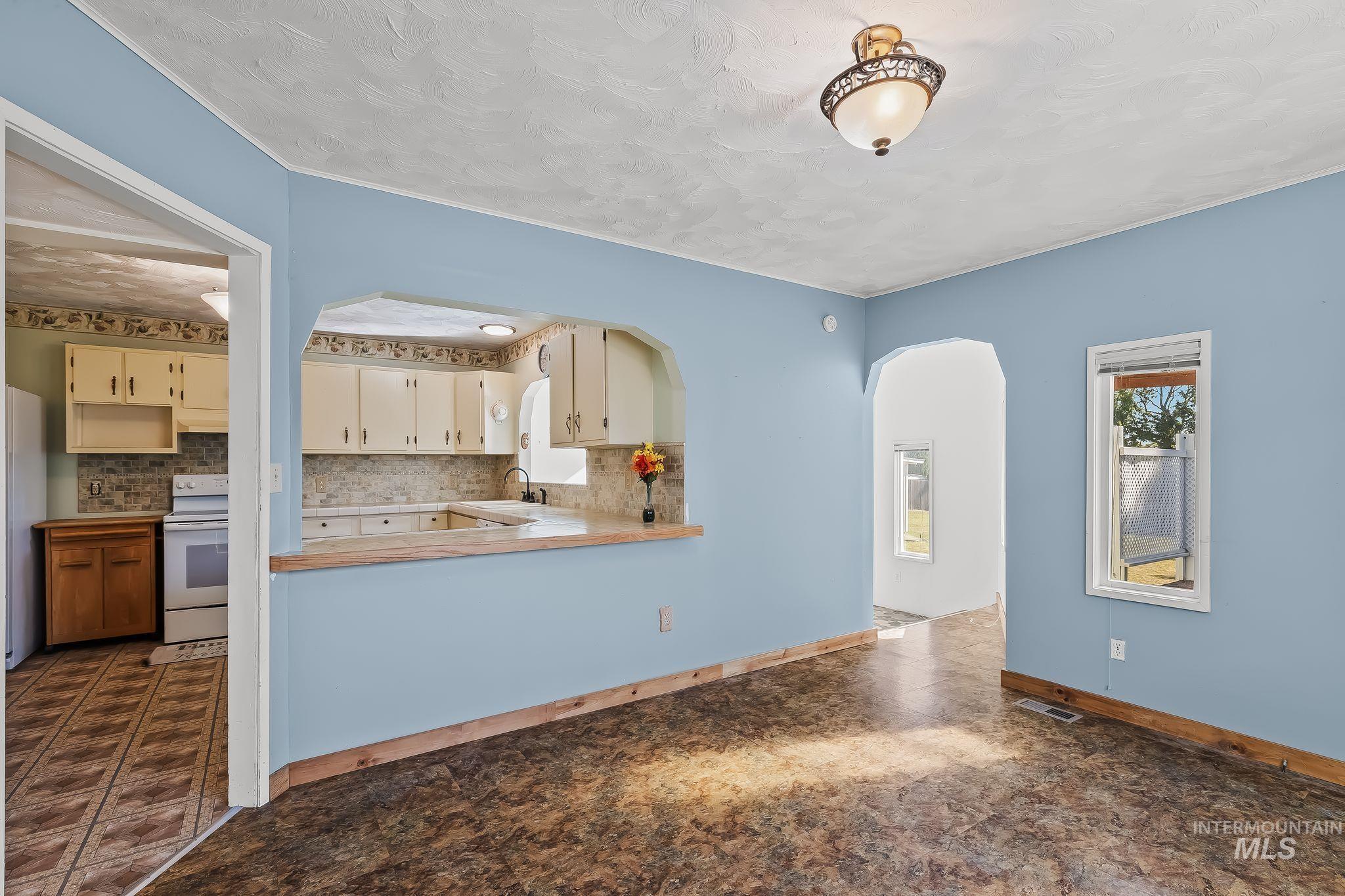 1344 Hemlock Ave, Lewiston, Idaho 83501, 3 Bedrooms, 2 Bathrooms, Residential For Sale, Price $404,000,MLS 99003082