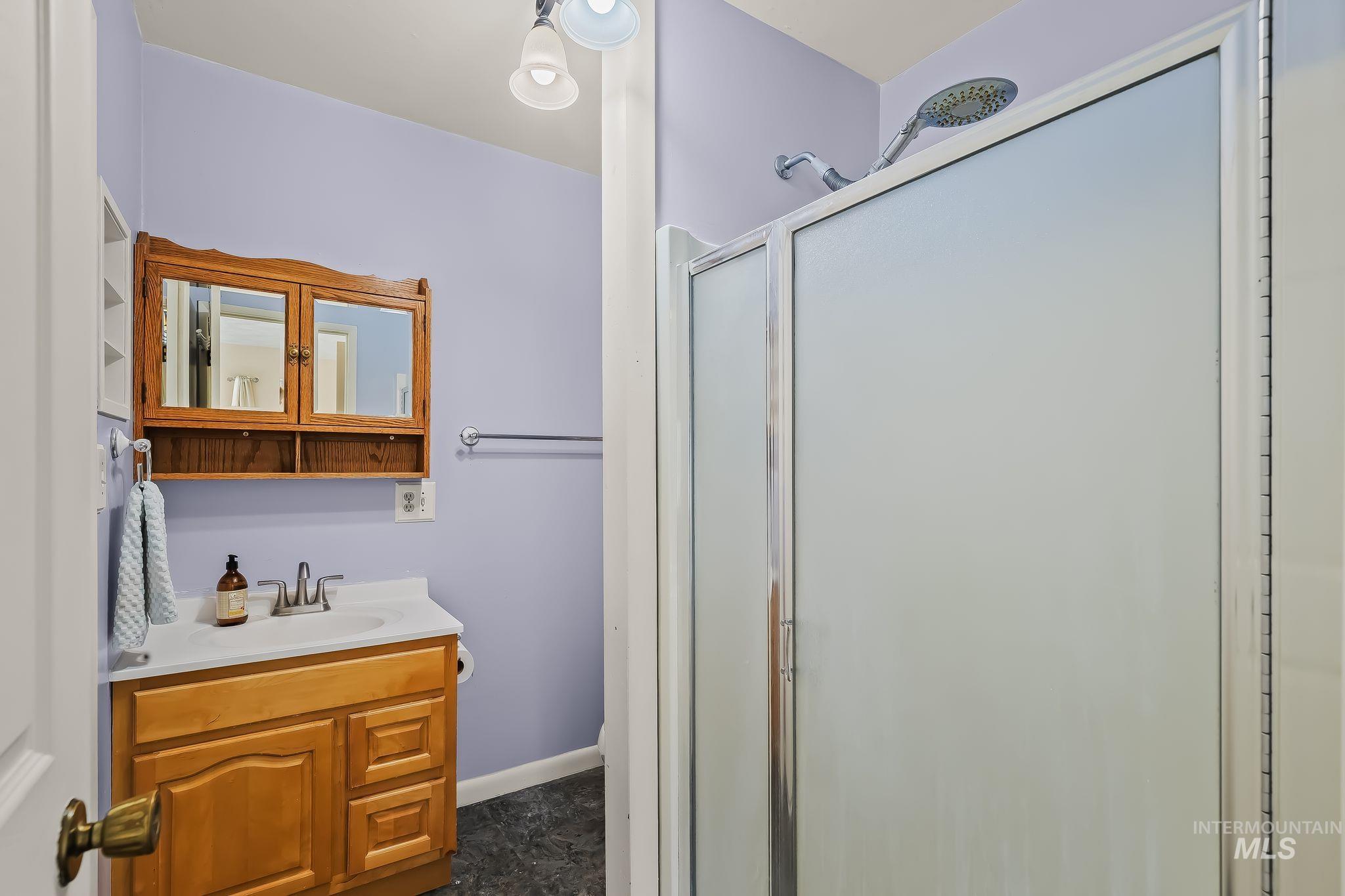 1344 Hemlock Ave, Lewiston, Idaho 83501, 3 Bedrooms, 2 Bathrooms, Residential For Sale, Price $404,000,MLS 99003082
