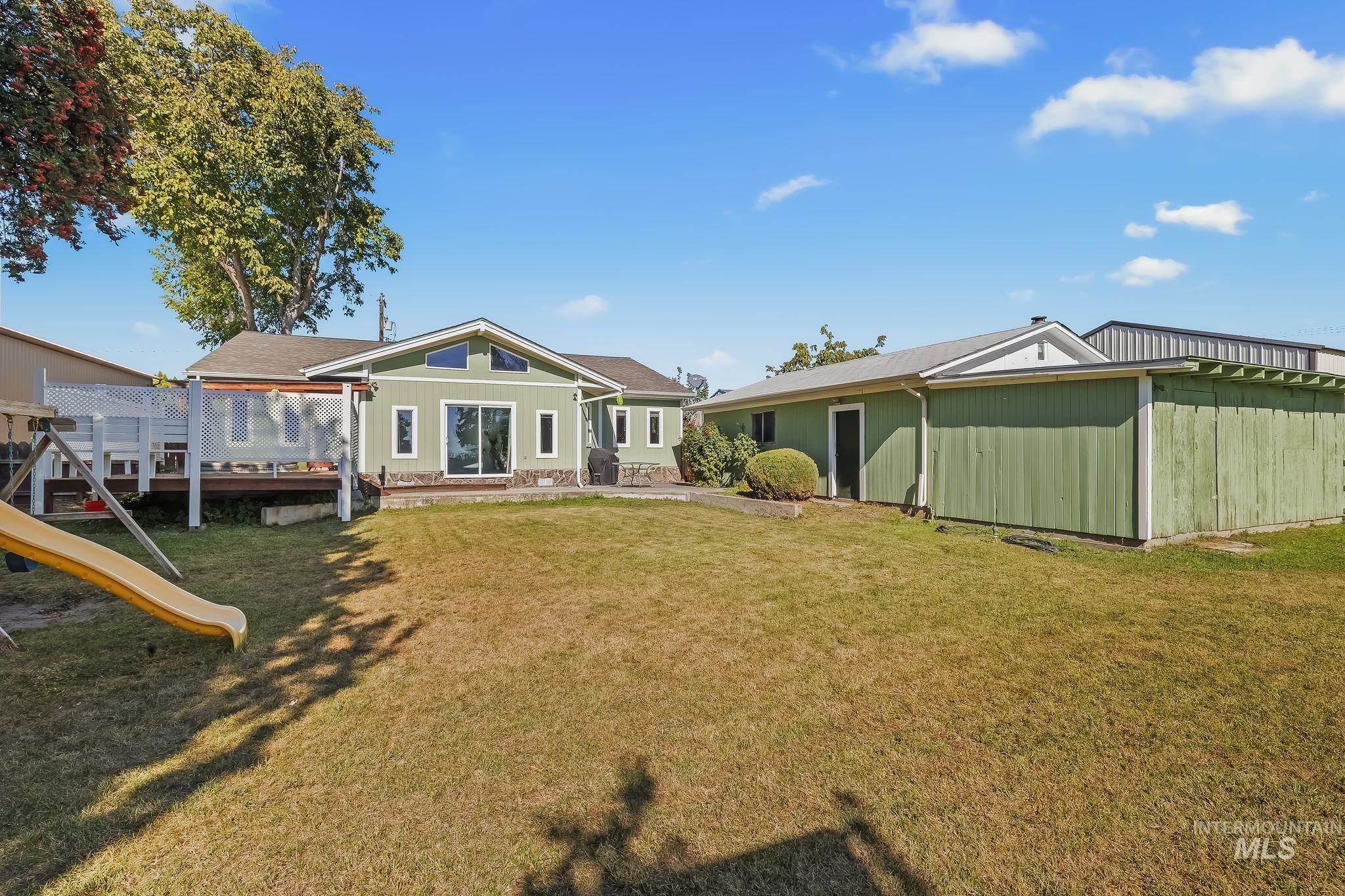1344 Hemlock Ave, Lewiston, Idaho 83501, 3 Bedrooms, 2 Bathrooms, Residential For Sale, Price $404,000,MLS 99003082