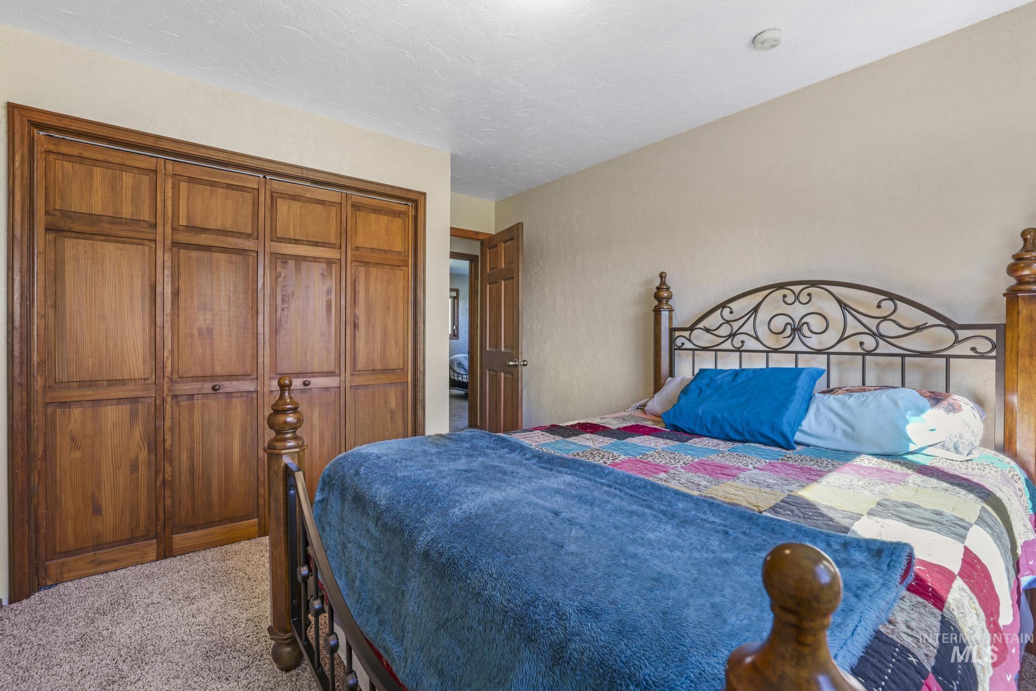 4296 W Arrow Head Dr, Glenns Ferry, Idaho 83623, 3 Bedrooms, 2.5 Bathrooms, Residential For Sale, Price $750,000,MLS 99003083