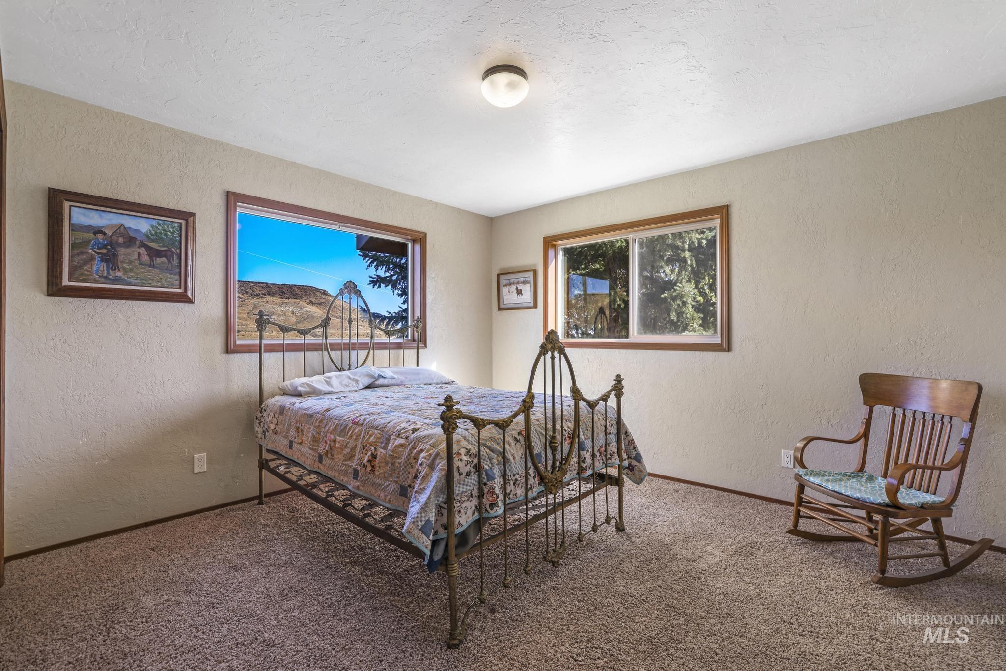 4296 W Arrow Head Dr, Glenns Ferry, Idaho 83623, 3 Bedrooms, 2.5 Bathrooms, Residential For Sale, Price $750,000,MLS 99003083