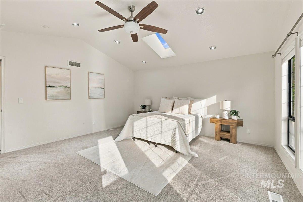 2405 Airport Avenue, Caldwell, Idaho 83605, 3 Bedrooms, 3 Bathrooms, Residential For Sale, Price $484,000,MLS 99003085