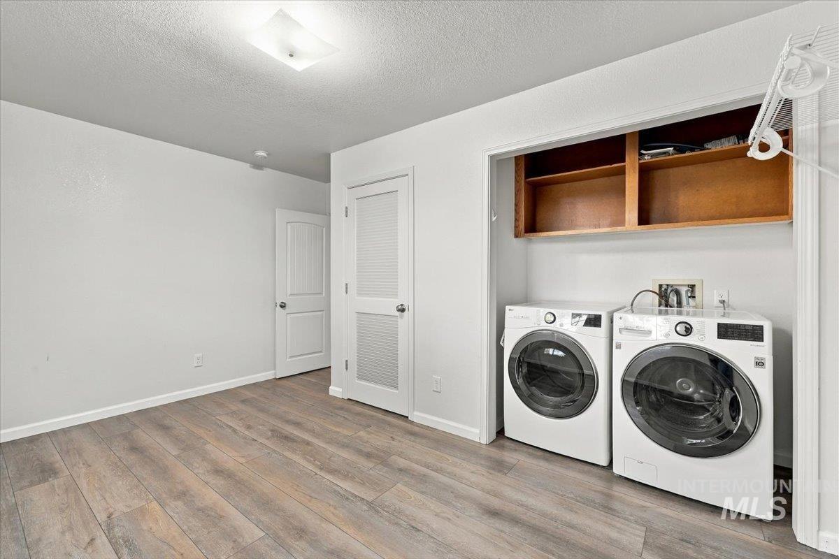 2405 Airport Avenue, Caldwell, Idaho 83605, 3 Bedrooms, 3 Bathrooms, Residential For Sale, Price $484,000,MLS 99003085