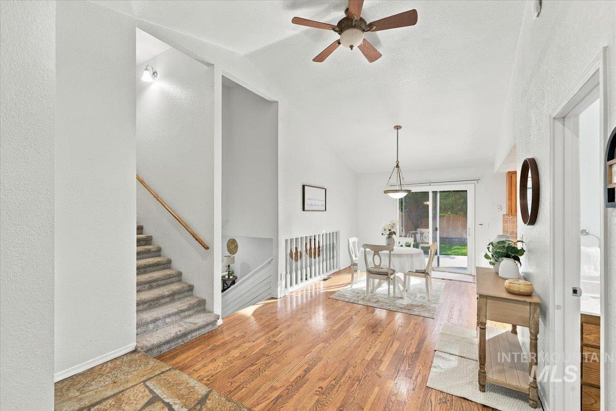 2405 Airport Avenue, Caldwell, Idaho 83605, 3 Bedrooms, 3 Bathrooms, Residential For Sale, Price $484,000,MLS 99003085