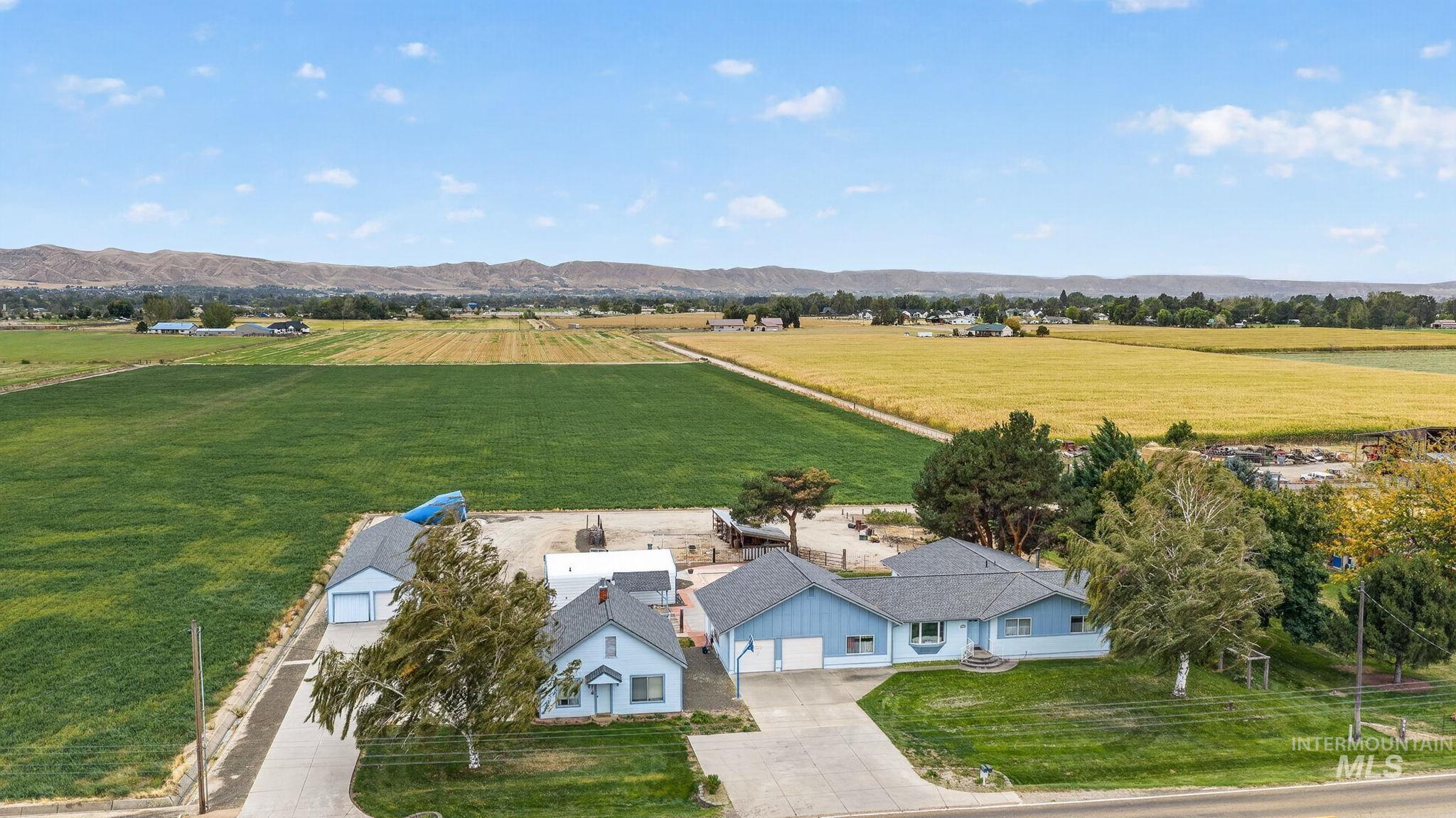 955 E Black Canyon Hwy, Emmett, Idaho 83617, 5 Bedrooms, 2 Bathrooms, Residential For Sale, Price $1,321,454,MLS 99003086