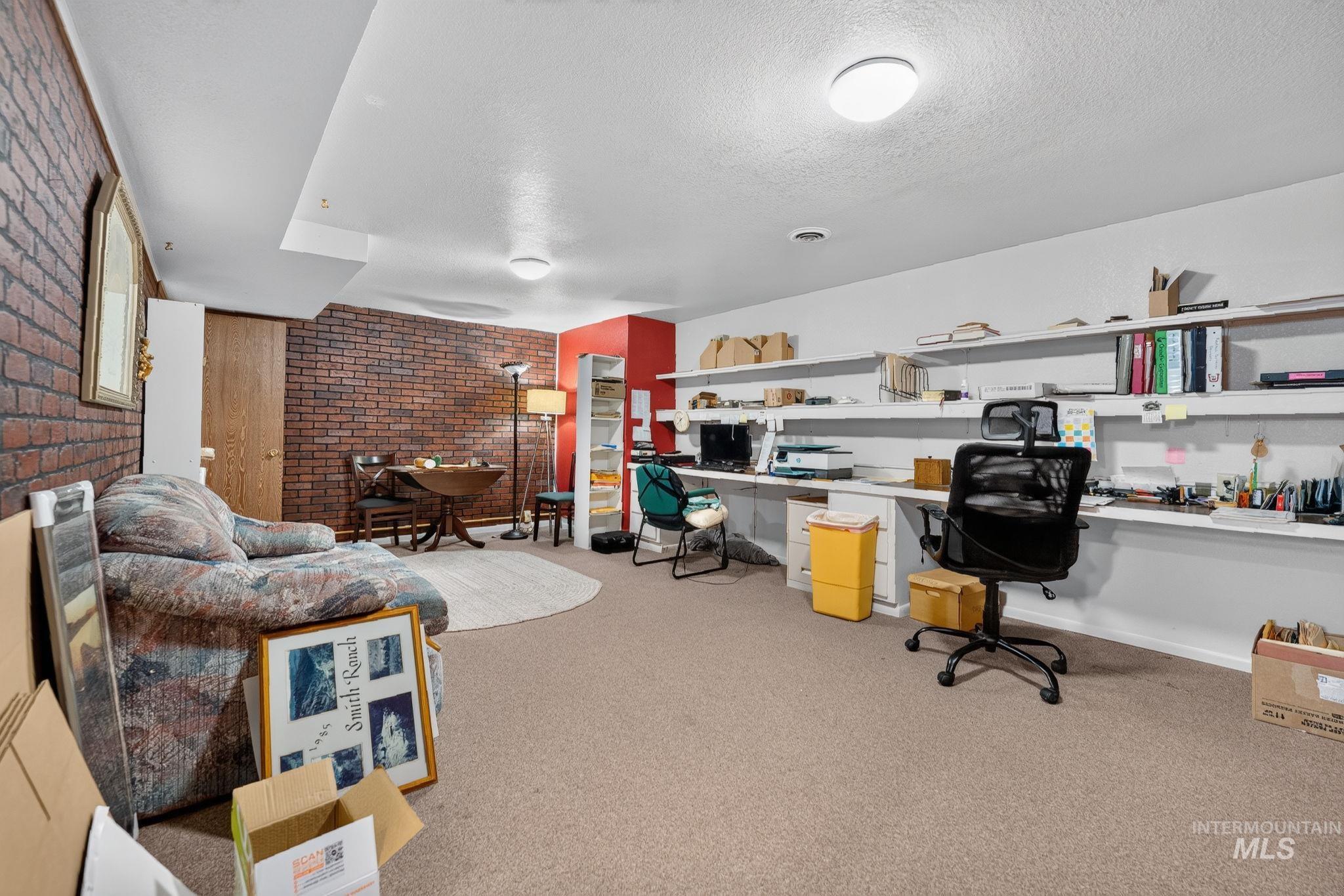 955 E Black Canyon Hwy, Emmett, Idaho 83617, 5 Bedrooms, 2 Bathrooms, Residential For Sale, Price $1,321,454,MLS 99003086