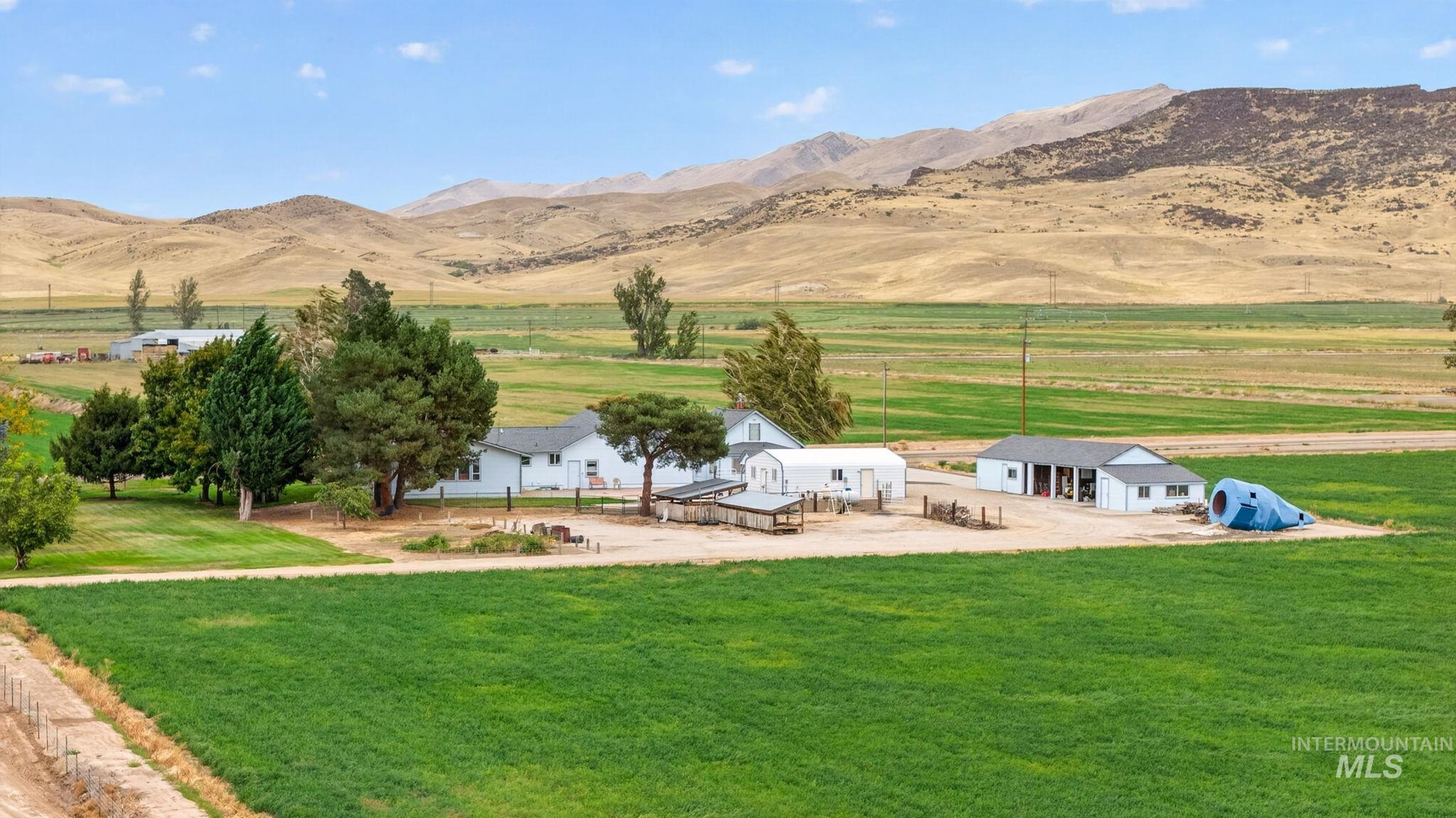 955 E Black Canyon Hwy, Emmett, Idaho 83617, 5 Bedrooms, 2 Bathrooms, Residential For Sale, Price $1,321,454,MLS 99003086