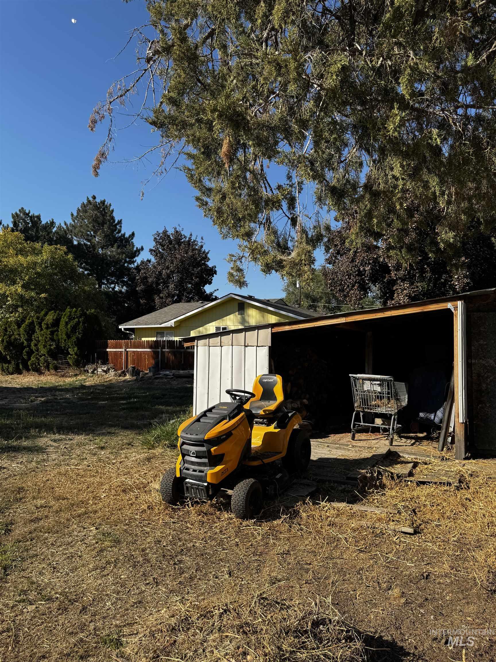 583 Notus Road, Notus, Idaho 83656, 3 Bedrooms, 3 Bathrooms, Residential For Sale, Price $274,999,MLS 99003087