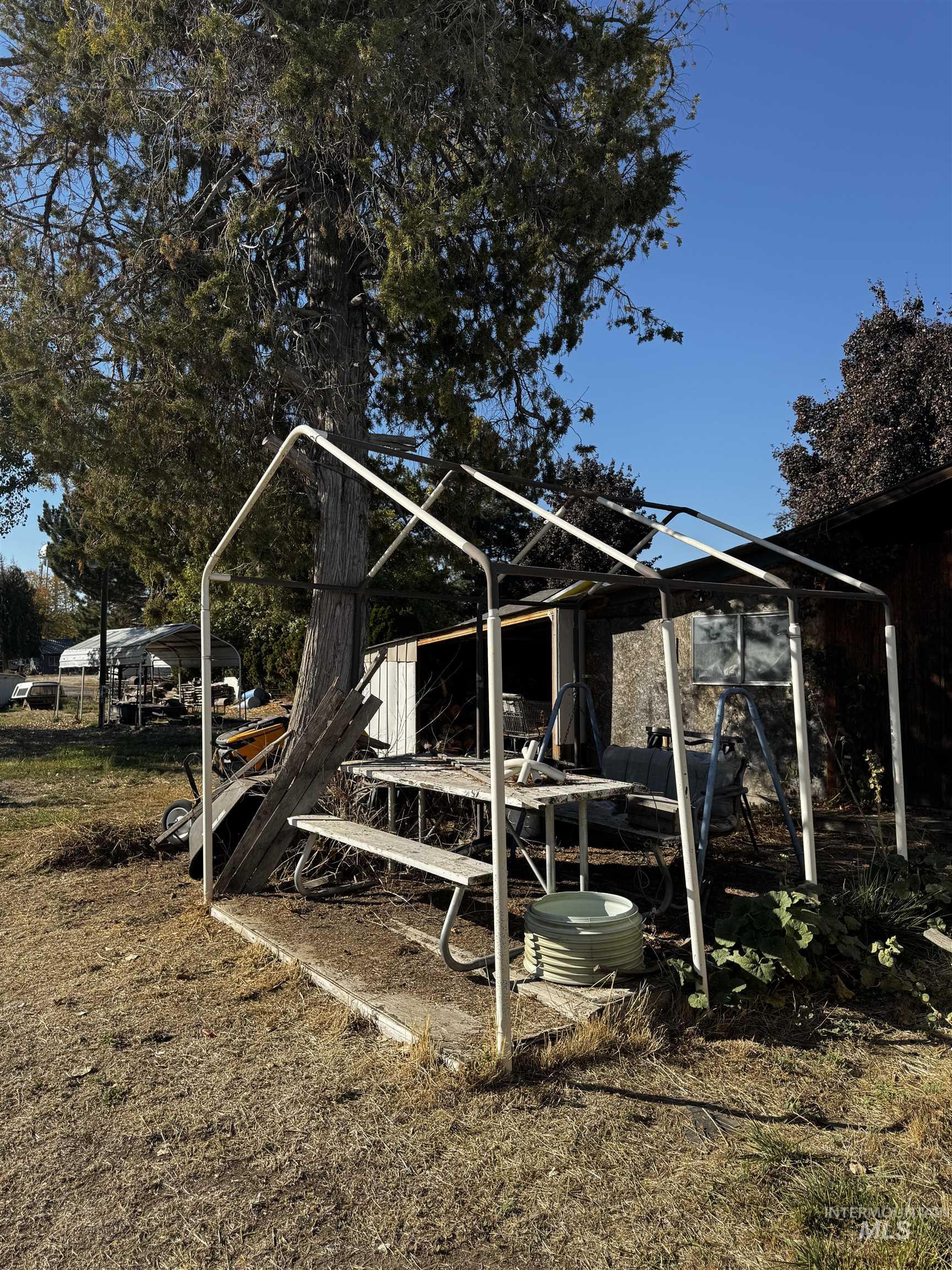 583 Notus Road, Notus, Idaho 83656, 3 Bedrooms, 3 Bathrooms, Residential For Sale, Price $274,999,MLS 99003087
