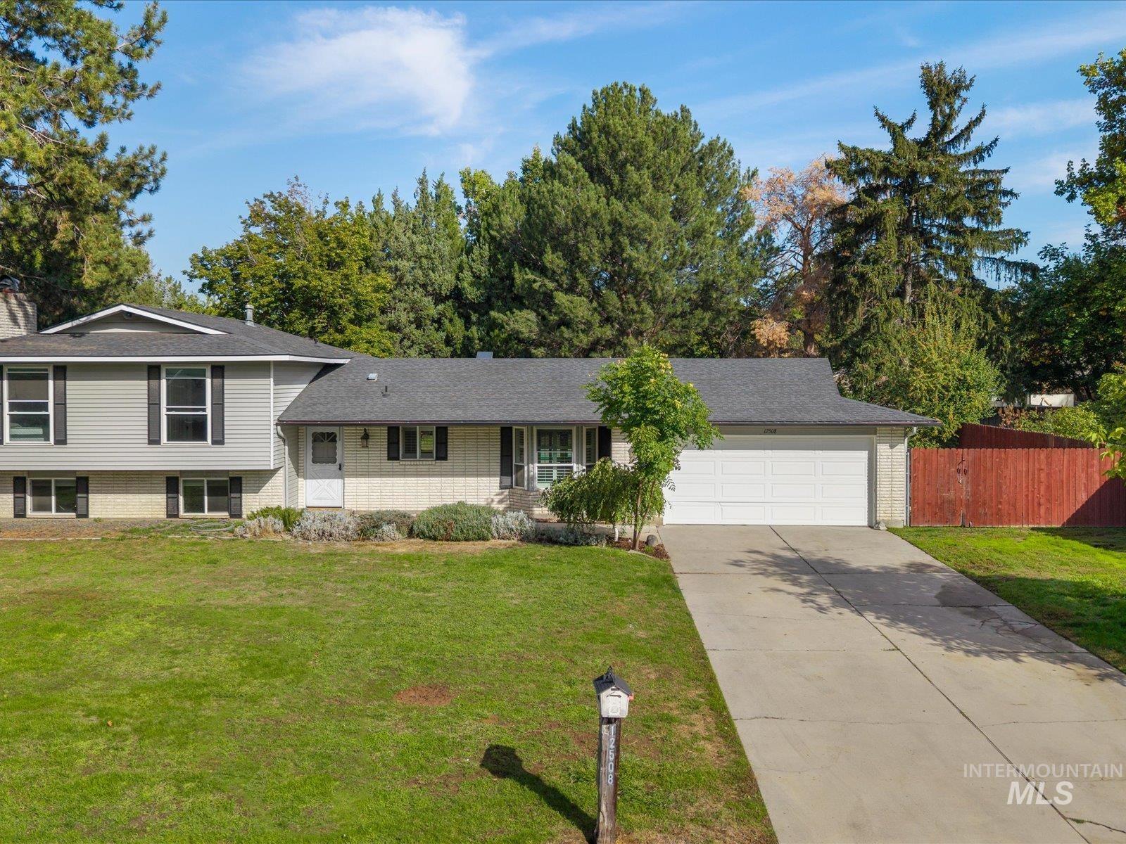 12508 W Freedom Dr, Boise, Idaho 83713, 4 Bedrooms, 3 Bathrooms, Residential For Sale, Price $690,000,MLS 99003089