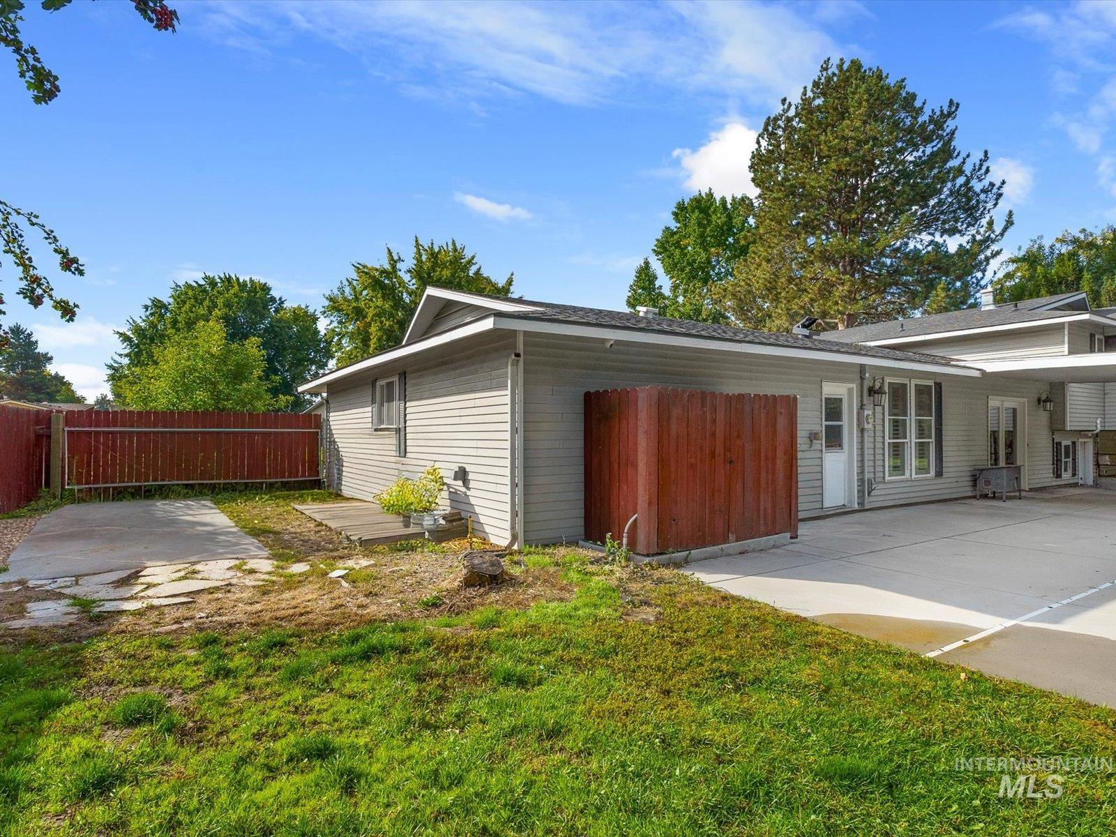 12508 W Freedom Dr, Boise, Idaho 83713, 4 Bedrooms, 3 Bathrooms, Residential For Sale, Price $690,000,MLS 99003089