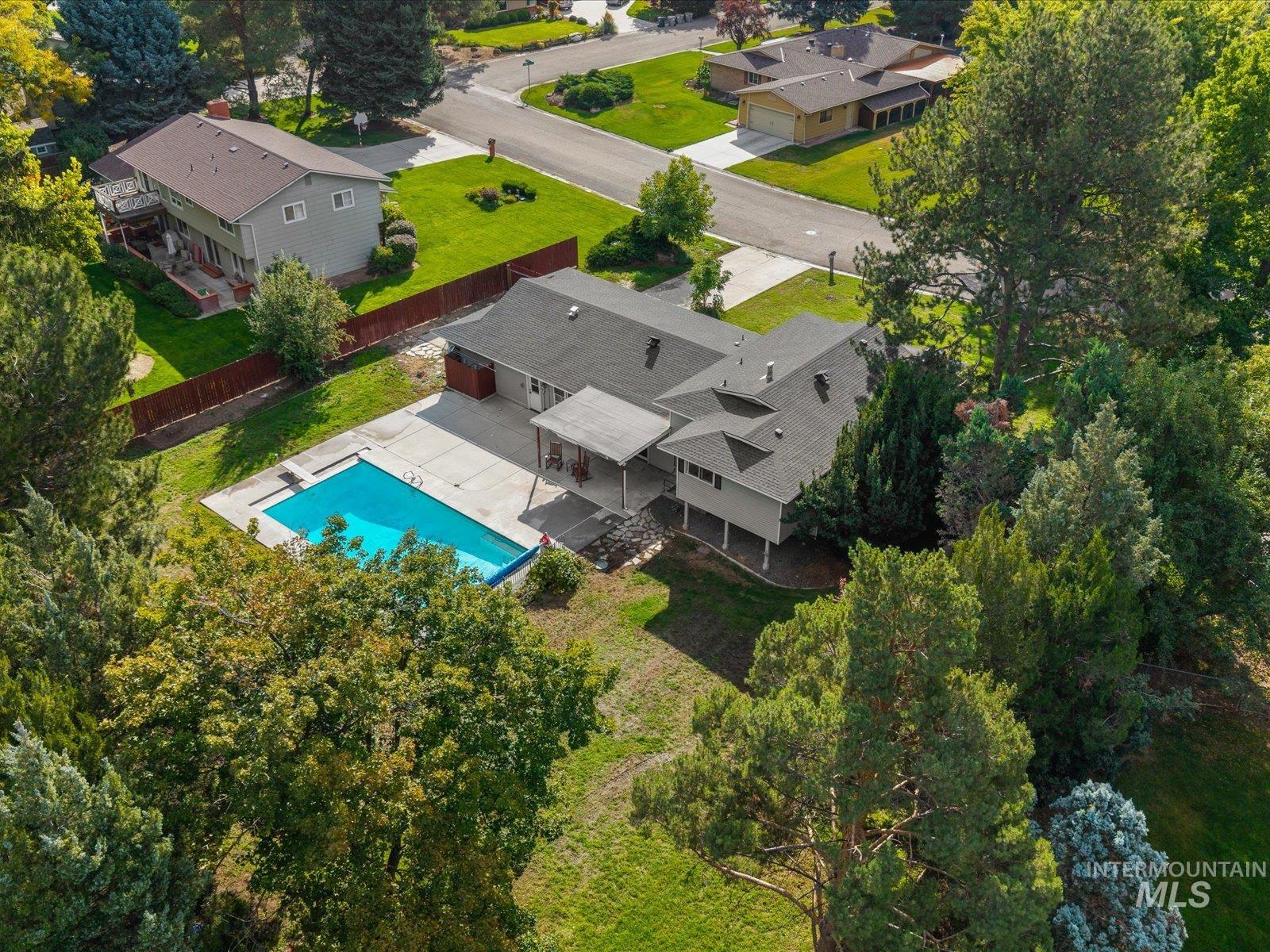 12508 W Freedom Dr, Boise, Idaho 83713, 4 Bedrooms, 3 Bathrooms, Residential For Sale, Price $690,000,MLS 99003089