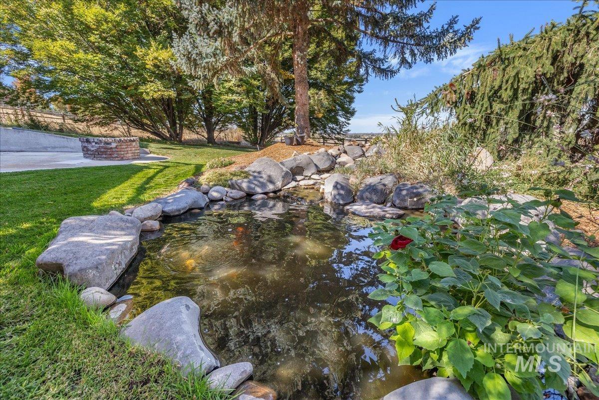 6484 W Hollilynn Dr, Boise, Idaho 83709, 3 Bedrooms, 2.5 Bathrooms, Residential For Sale, Price $1,115,000,MLS 99003090