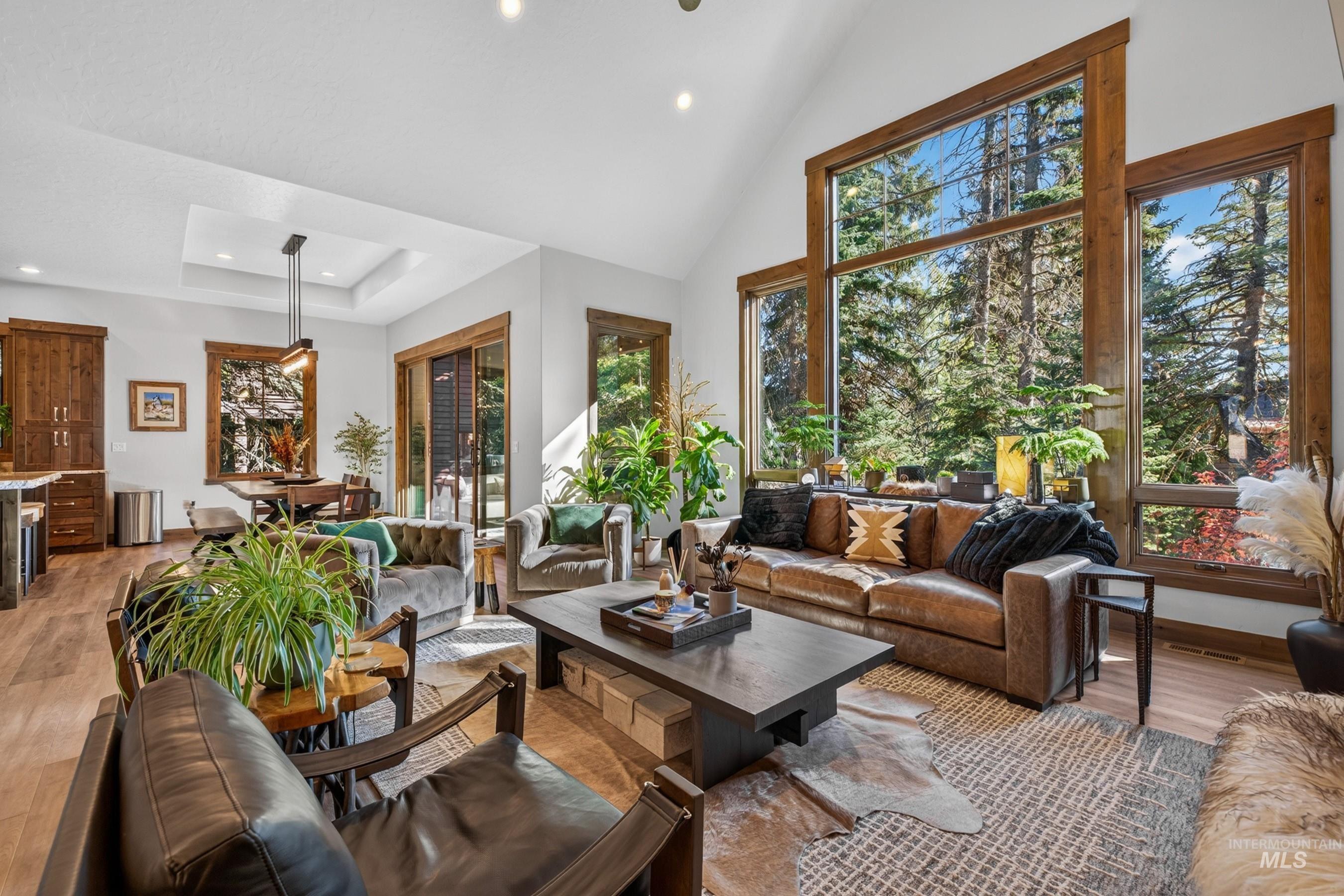 86 Sugarloaf Place, Donnelly, Idaho 83615, 4 Bedrooms, 3.5 Bathrooms, Residential For Sale, Price $2,500,000,MLS 99003093