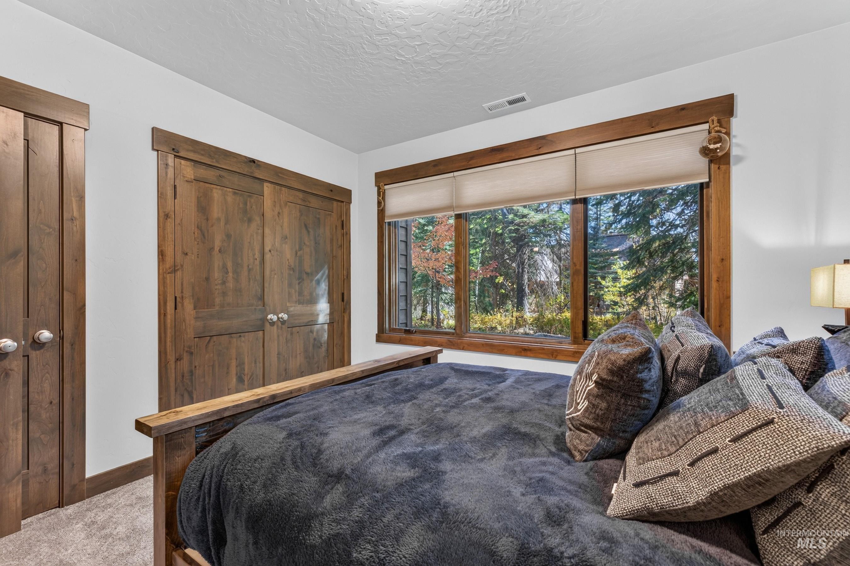 86 Sugarloaf Place, Donnelly, Idaho 83615, 4 Bedrooms, 3.5 Bathrooms, Residential For Sale, Price $2,500,000,MLS 99003093