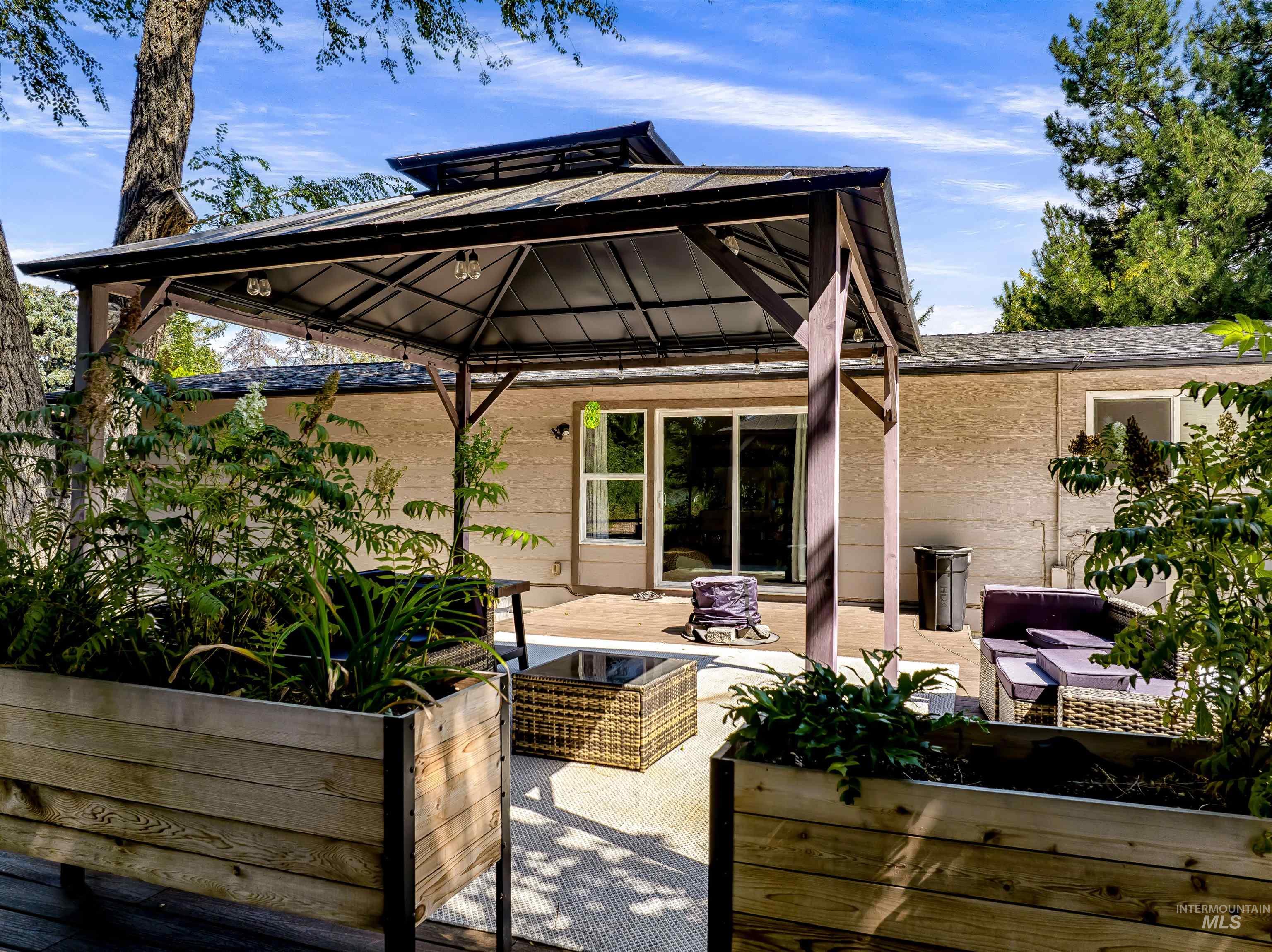 10909 W Estate Drive, Boise, Idaho 83709, 4 Bedrooms, 3 Bathrooms, Residential For Sale, Price $769,000,MLS 99003096