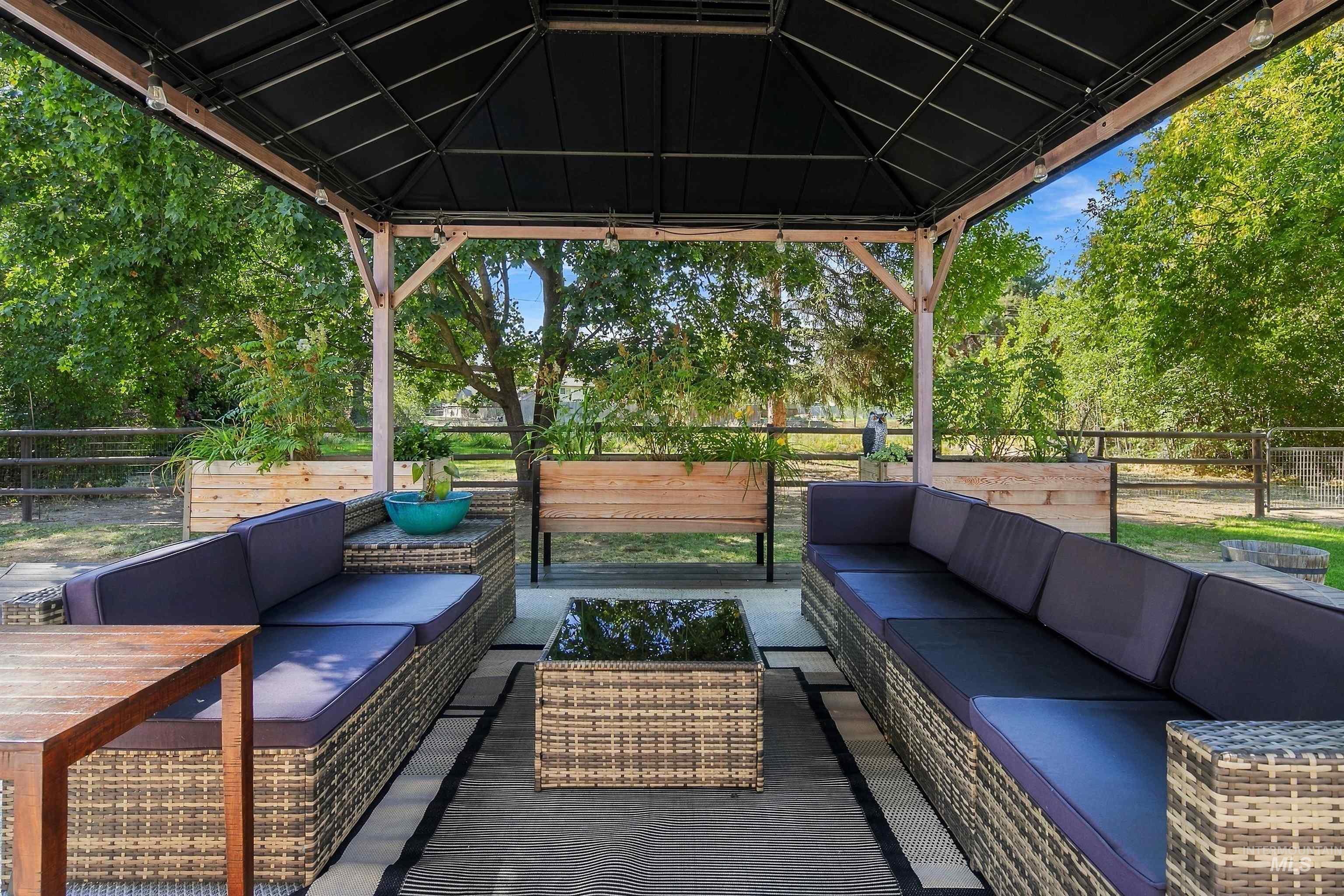10909 W Estate Drive, Boise, Idaho 83709, 4 Bedrooms, 3 Bathrooms, Residential For Sale, Price $769,000,MLS 99003096