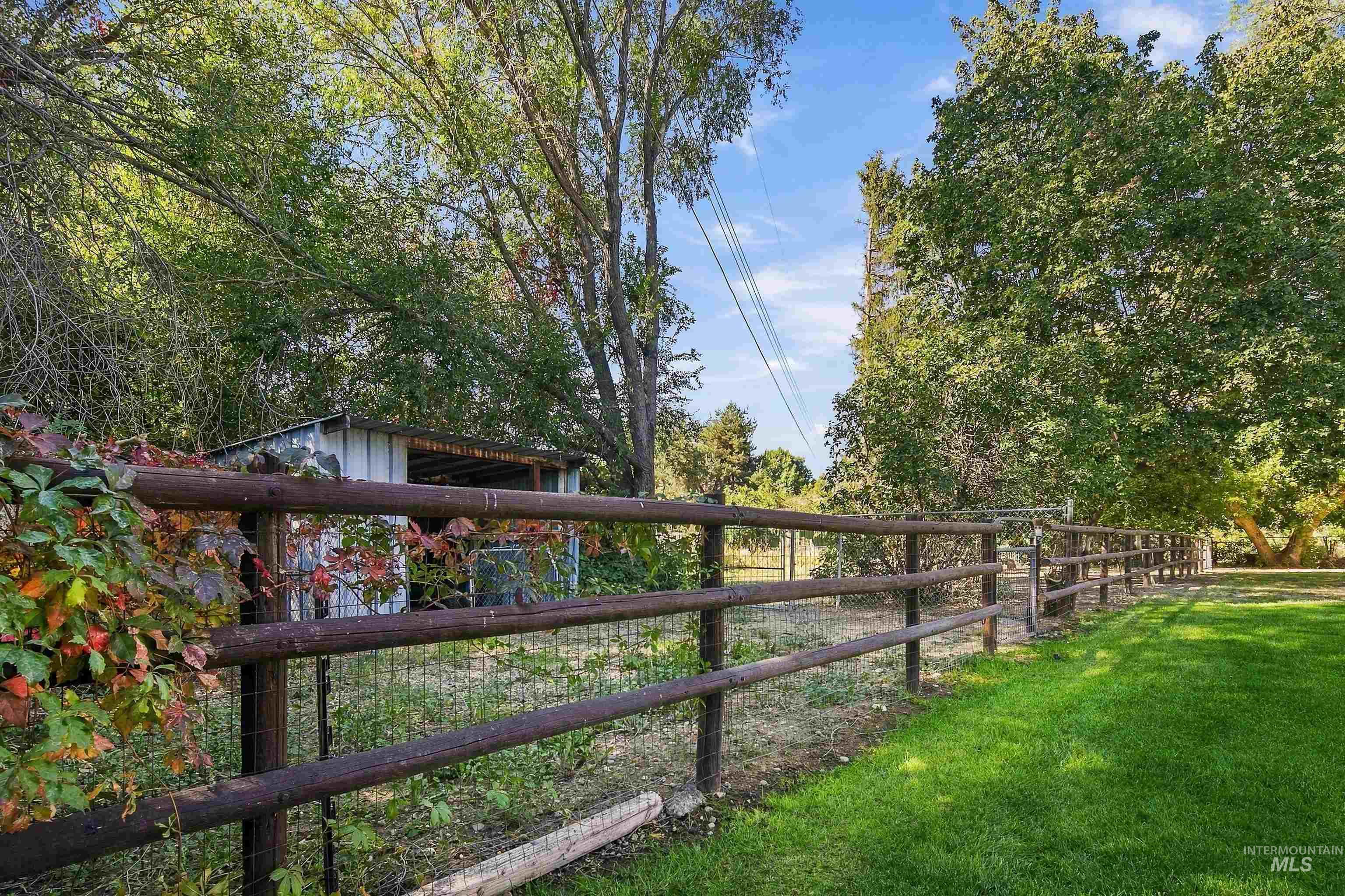 10909 W Estate Drive, Boise, Idaho 83709, 4 Bedrooms, 3 Bathrooms, Residential For Sale, Price $769,000,MLS 99003096