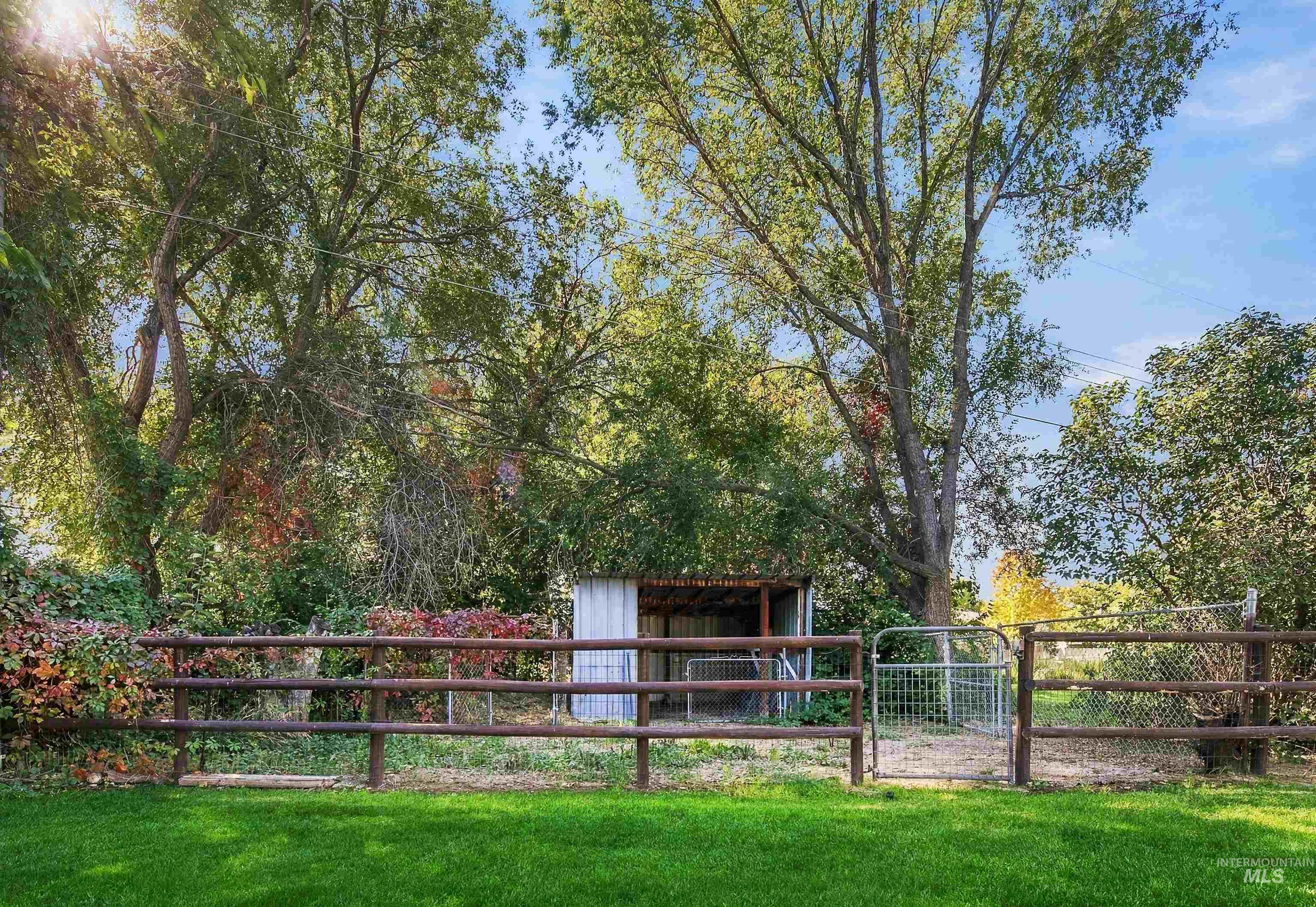 10909 W Estate Drive, Boise, Idaho 83709, 4 Bedrooms, 3 Bathrooms, Residential For Sale, Price $769,000,MLS 99003096