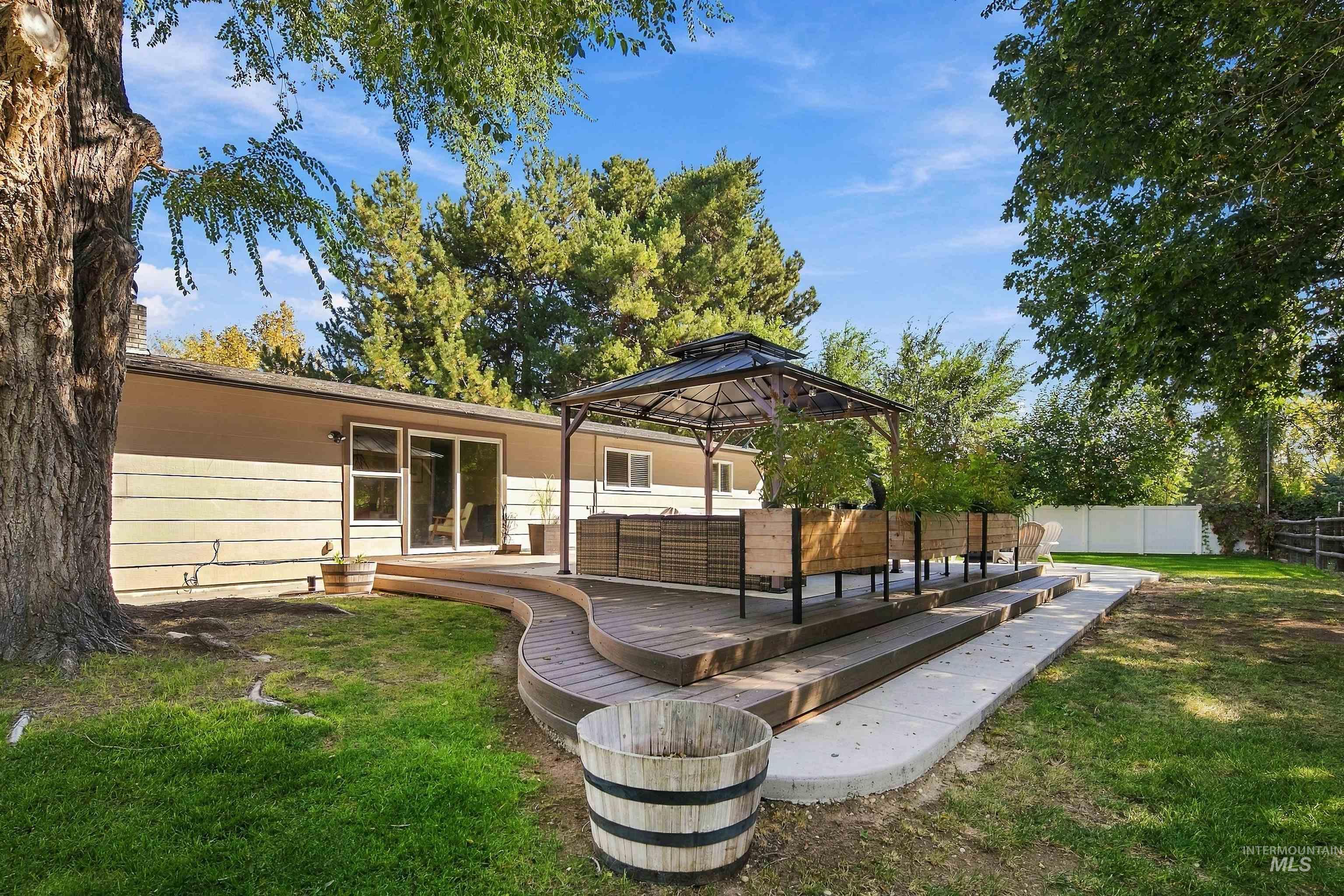 10909 W Estate Drive, Boise, Idaho 83709, 4 Bedrooms, 3 Bathrooms, Residential For Sale, Price $769,000,MLS 99003096